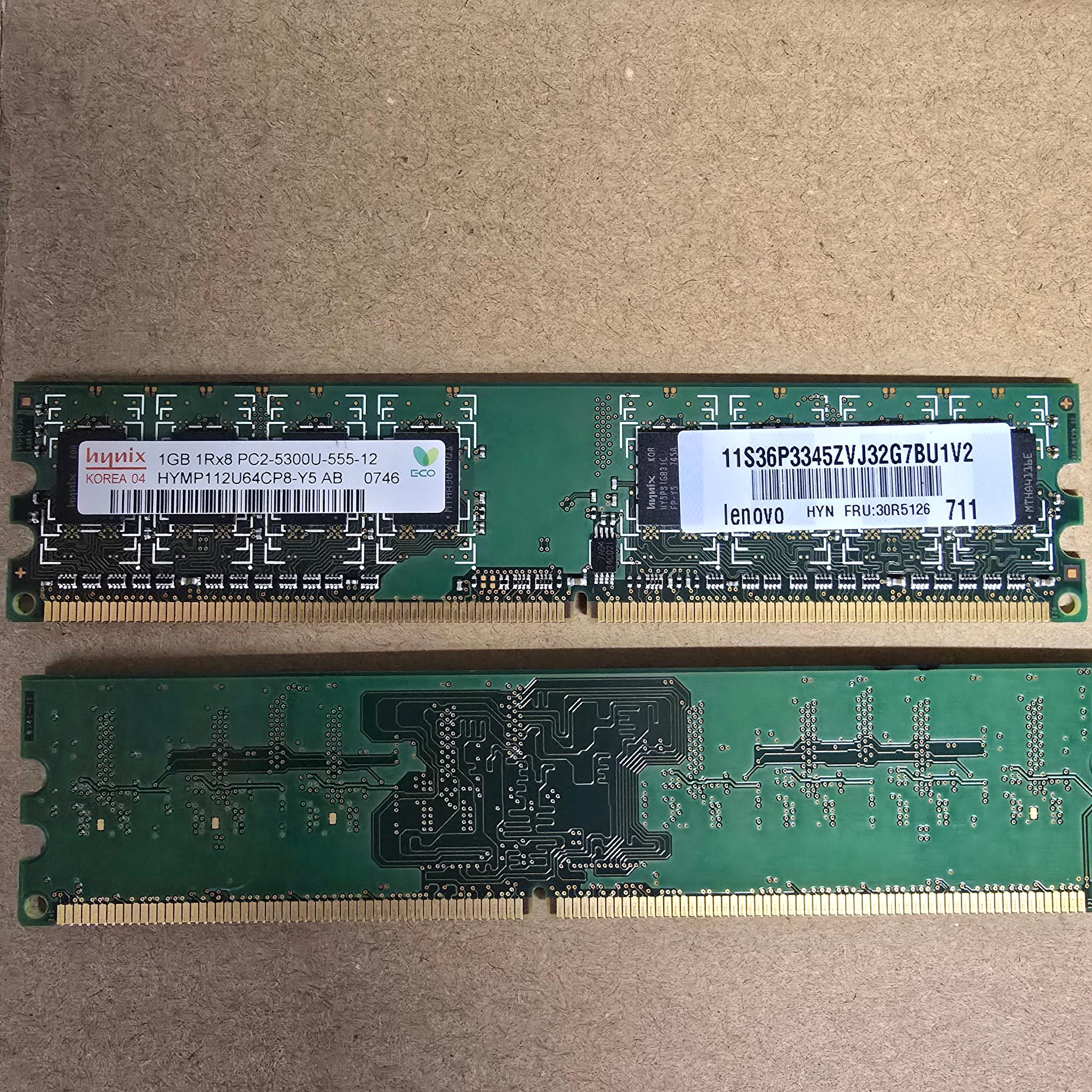Hynix HYMP112U64CP8-Y5 AB-C PC2-5300 667MHZ 1GB x 2 DDR2 Memory 1Rx8 1GBx2 = 2GB