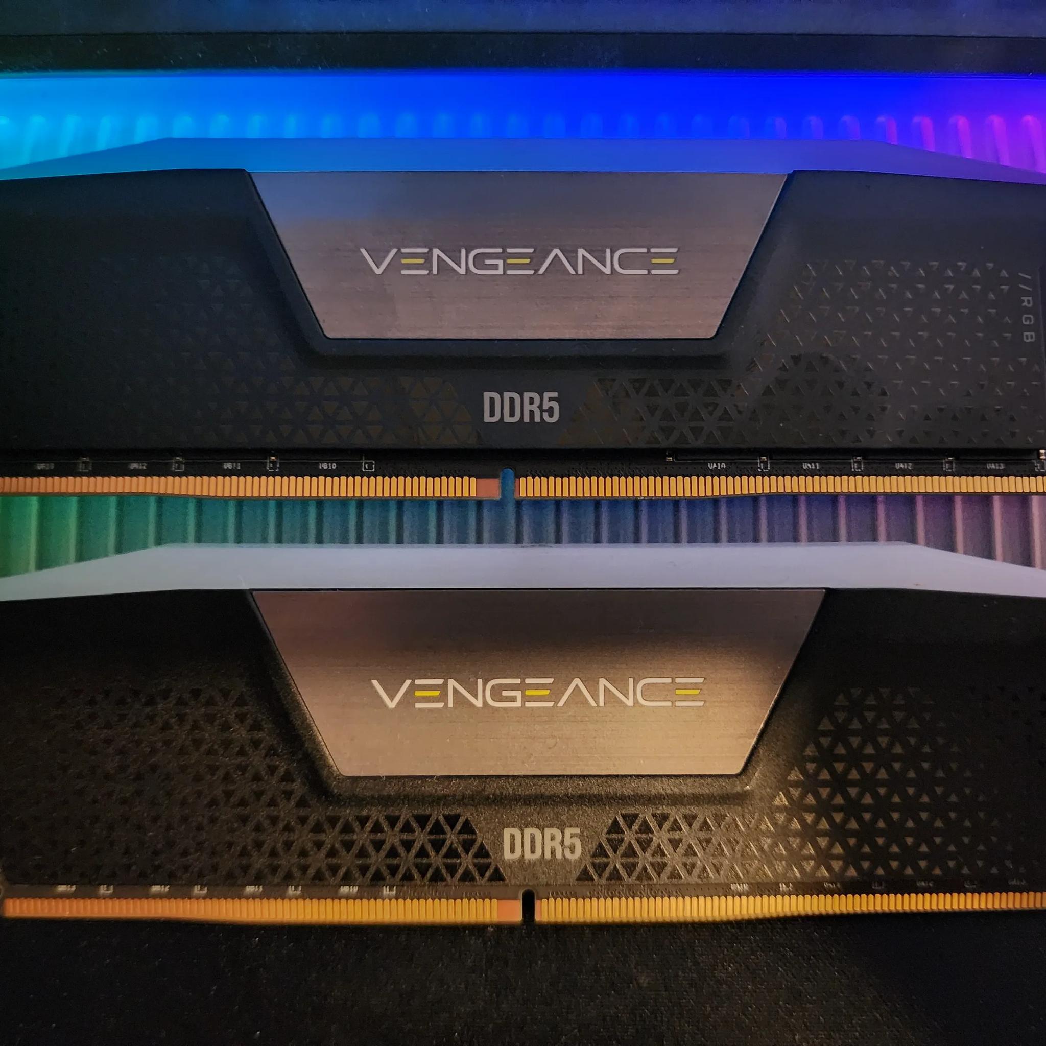 Corsair VENGEANCE RGB 64GB (2x32GB) DDR5 DRAM 6400MT/s