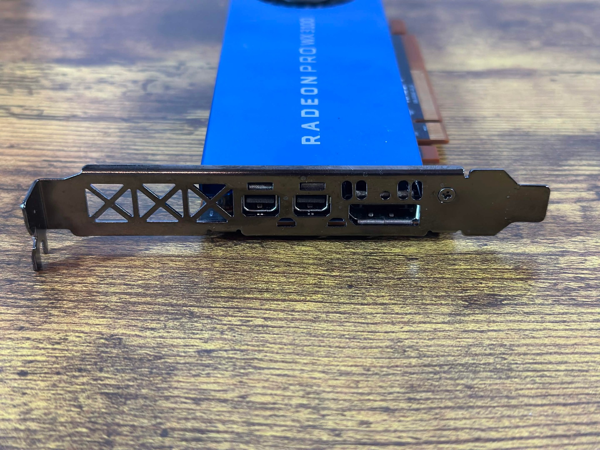 AMD Radeon PRO WX 3100 4GB Graphics Card