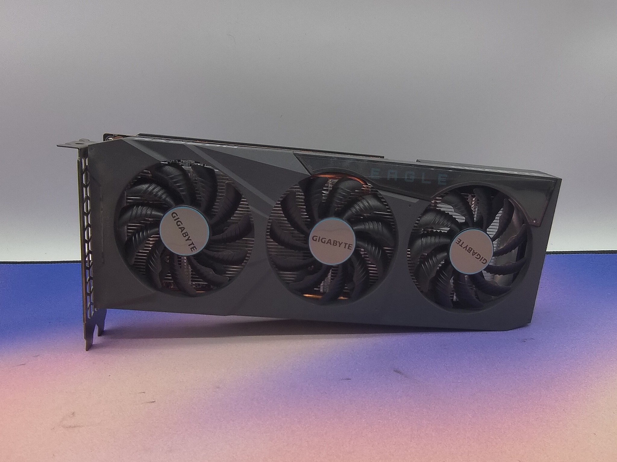 Gigabyte Eagle RX 6600XT