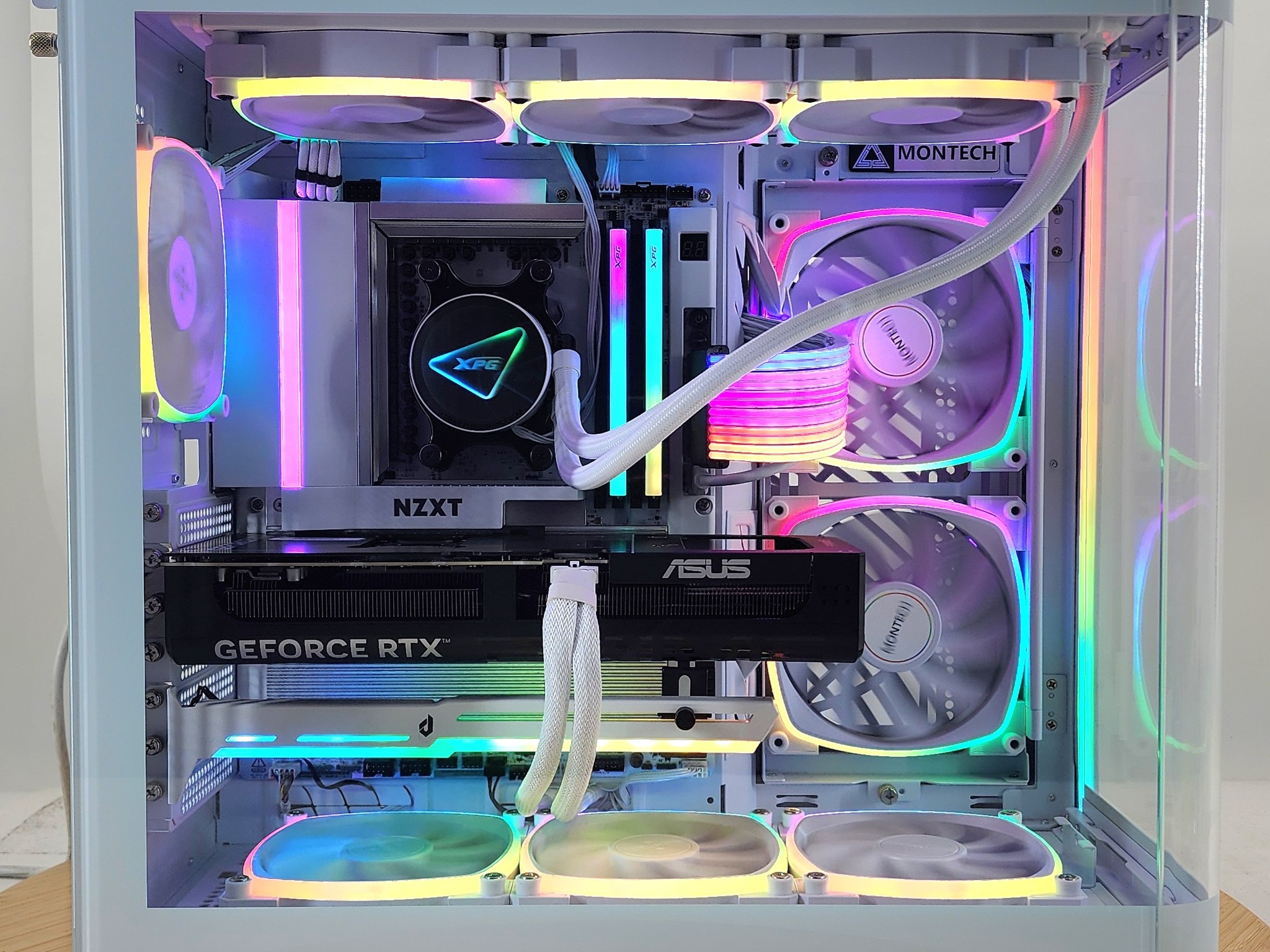 Gaming PC Ryzen 7 9700X 32GB RAM 2TB SSD RTX 5070 12GB Windows 11 Computer