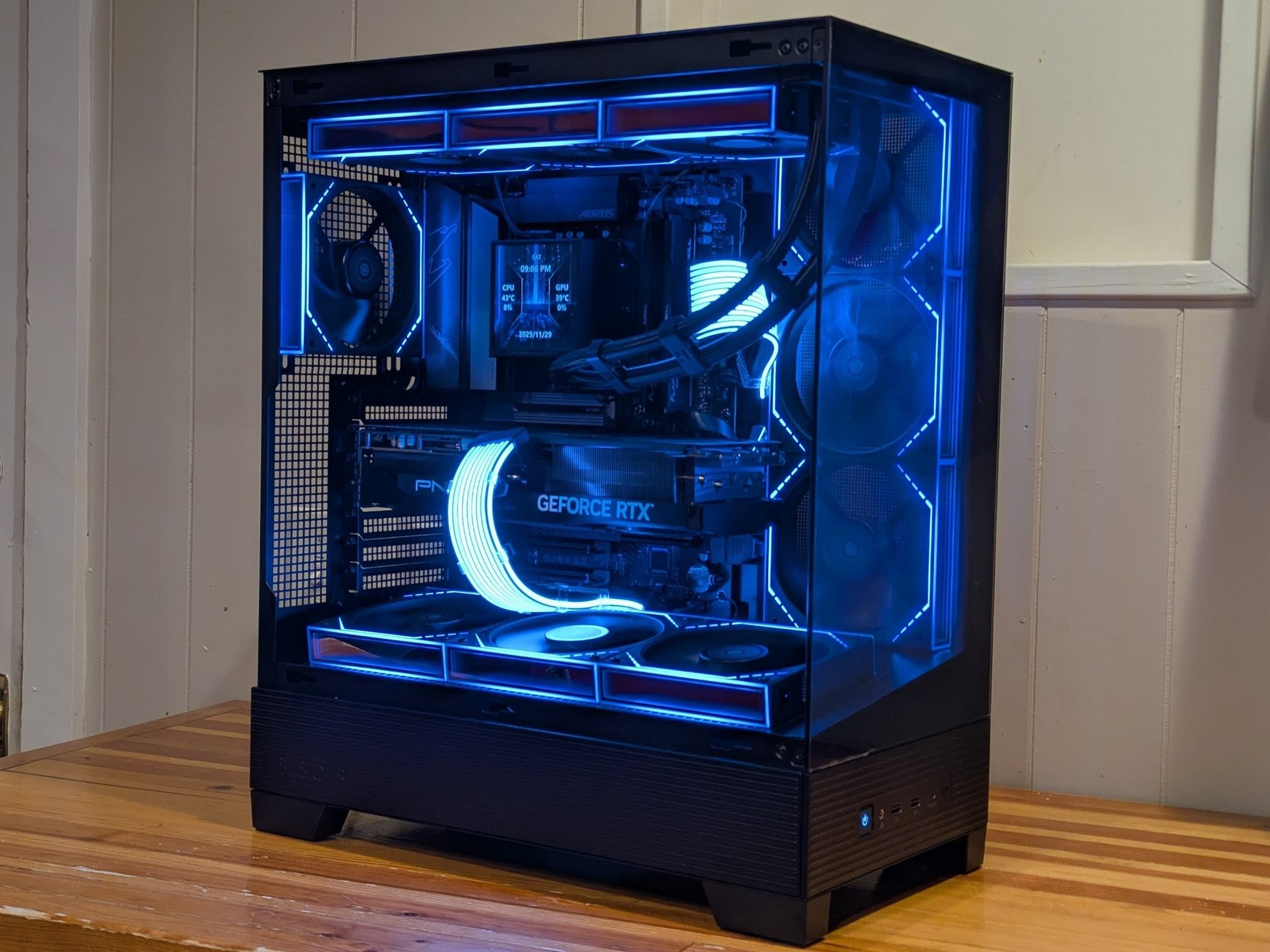 🖤⚡ Ryzen 7 9800X3D + RTX 5070 Ti | 1440p Monster | Black LCD + Infinity Mirror Build