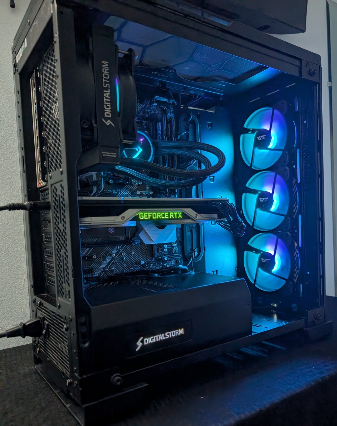 RTX 2070 Super-Ryzen 7 3700x-16GB DDR4-2.5TB Total Storage Gaming