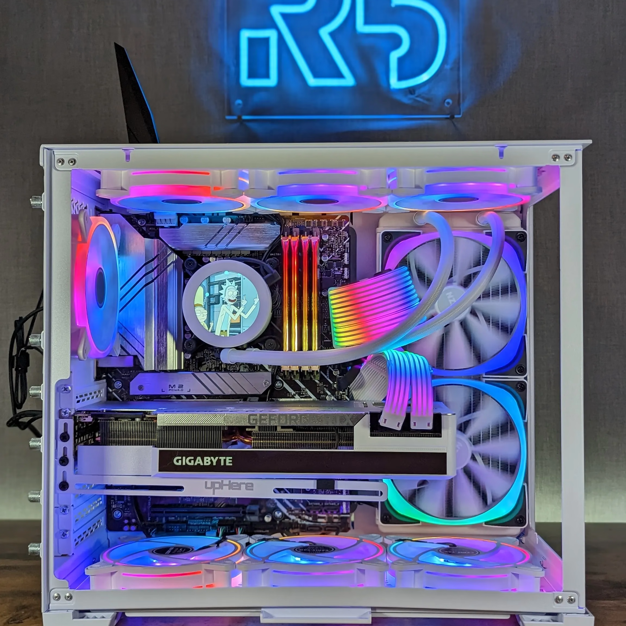 RTX 3090 // i7 13700K // 32GB 5400mhz DDR5 // 3.5TB Gen4 NVMe // WiFi