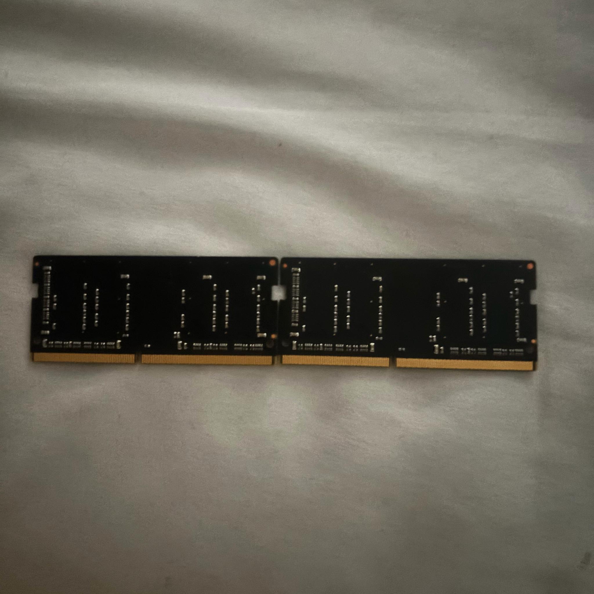 Laptop ram! II ddr4 (16gb 2x8)