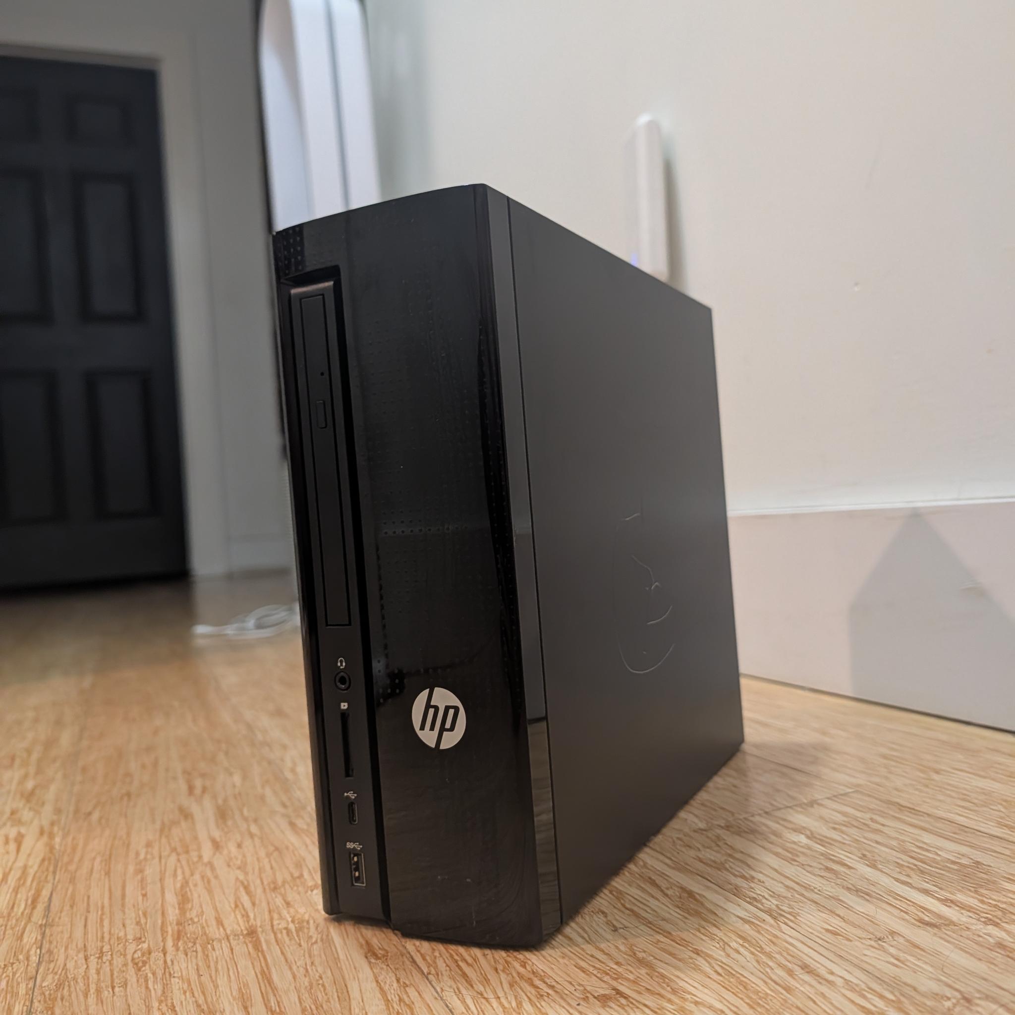 HP Slimline desktop PC | I3 7100T | 256GB NVME | 4GB DDR4 |