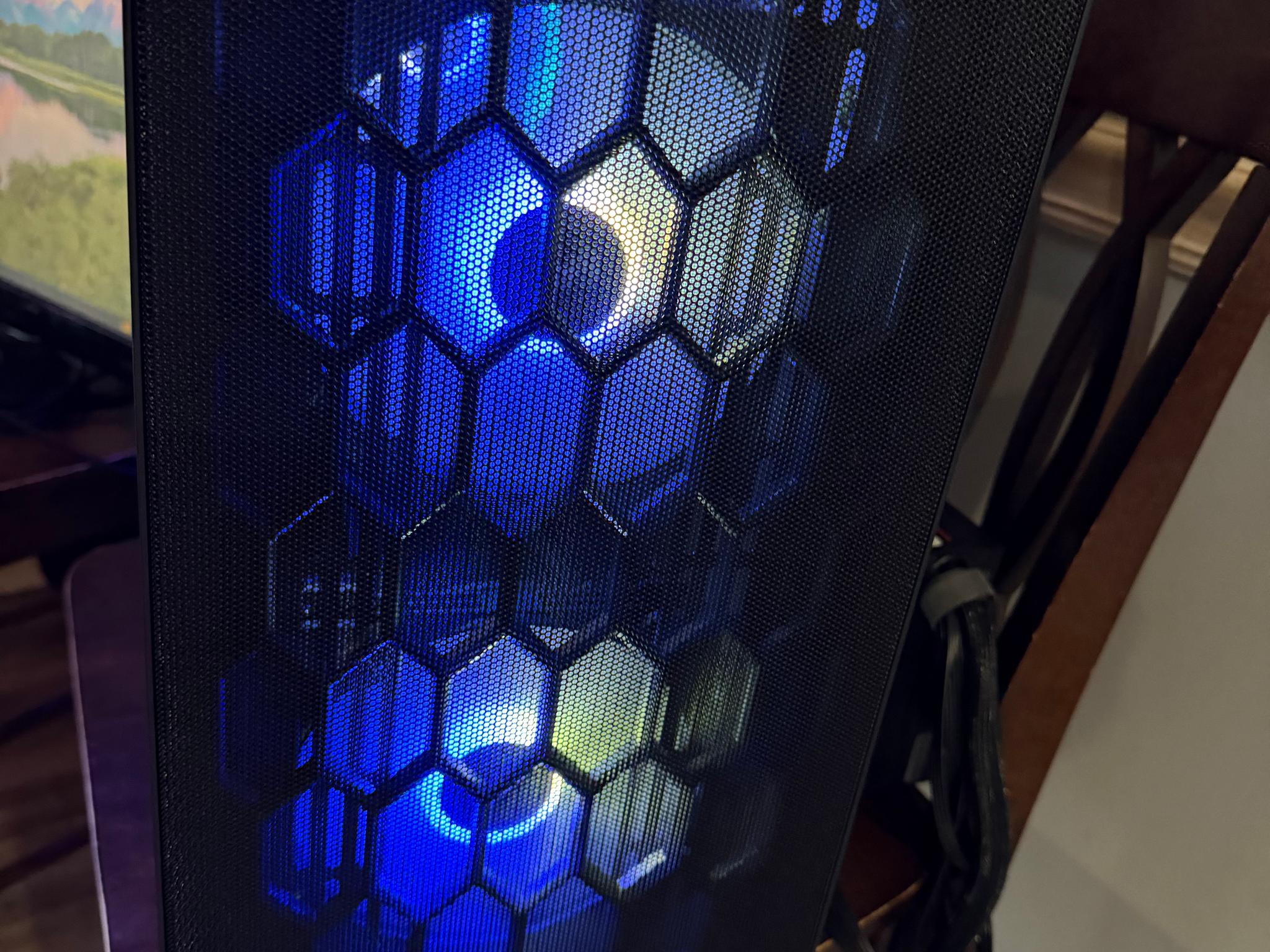 RTX 3070 | 16GB DDR4 | i5 12400F