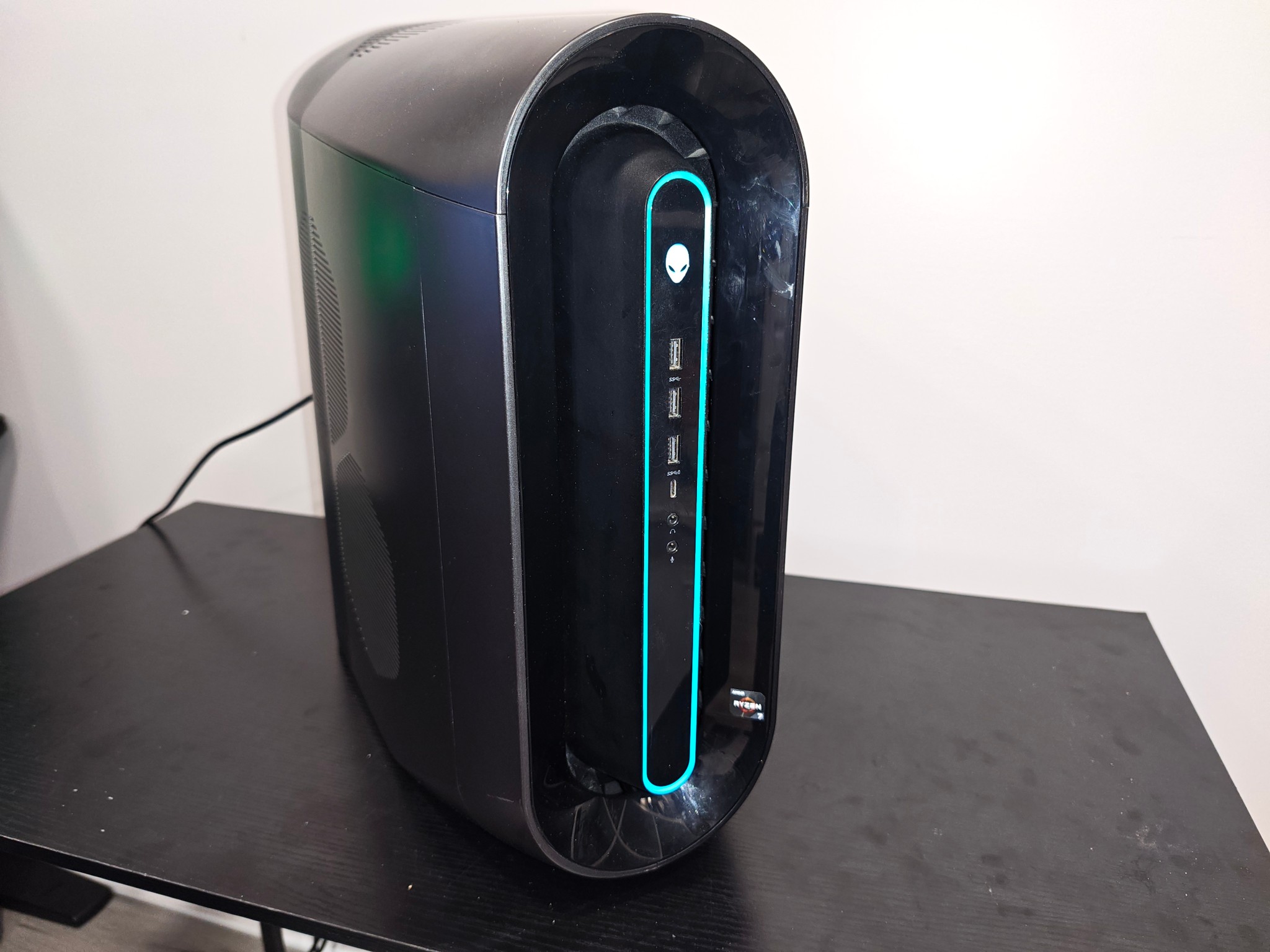 High end 1440p Ryzen 7 Alienware gaming pc!!