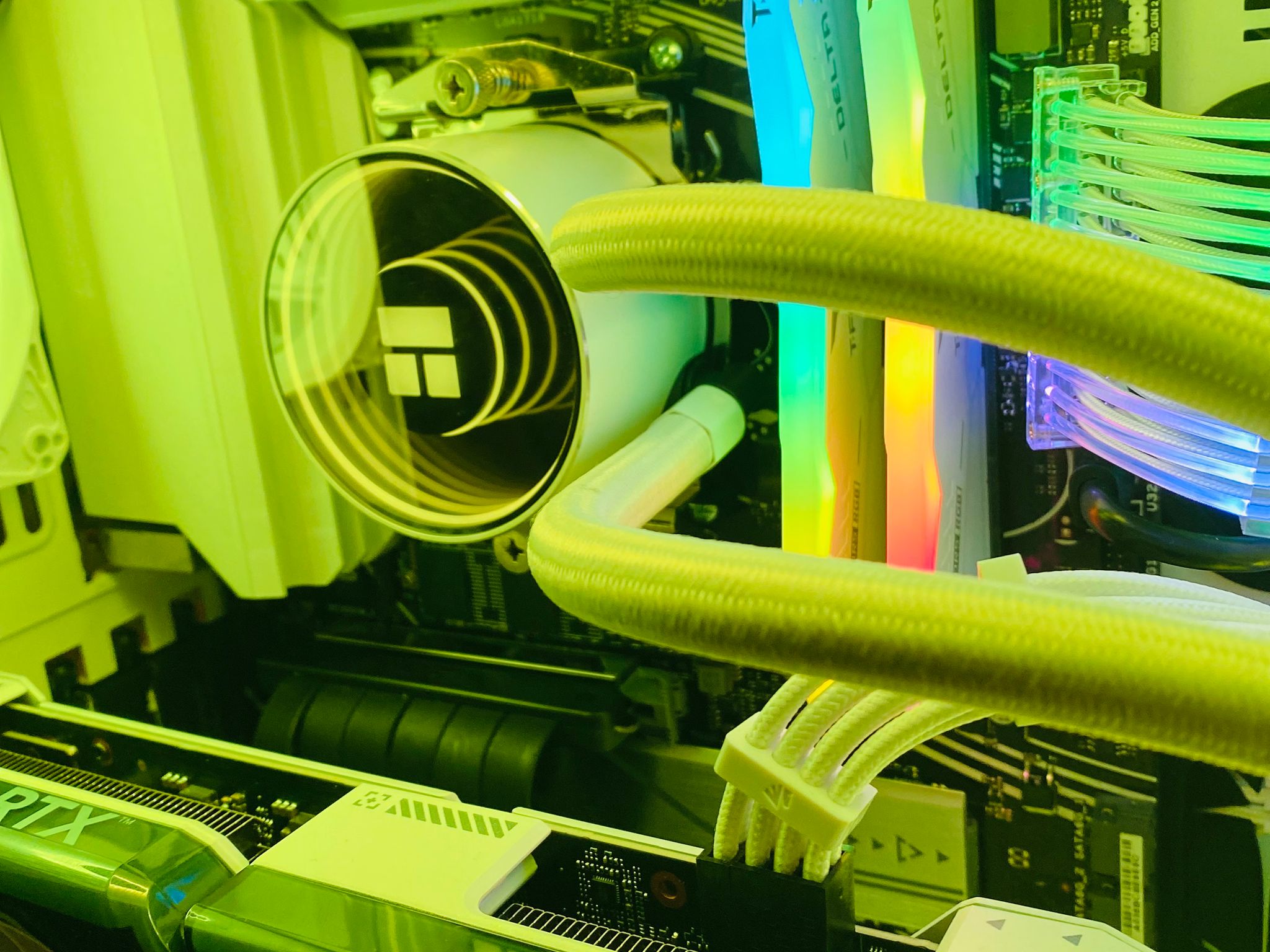 ⚪️Pro Gaming PC| Asus RTX 4070 12GB| Ryzen 7000 series(AM5)| 32GB DDR5 RAM| 1TB NVMe SSD| Windows 11