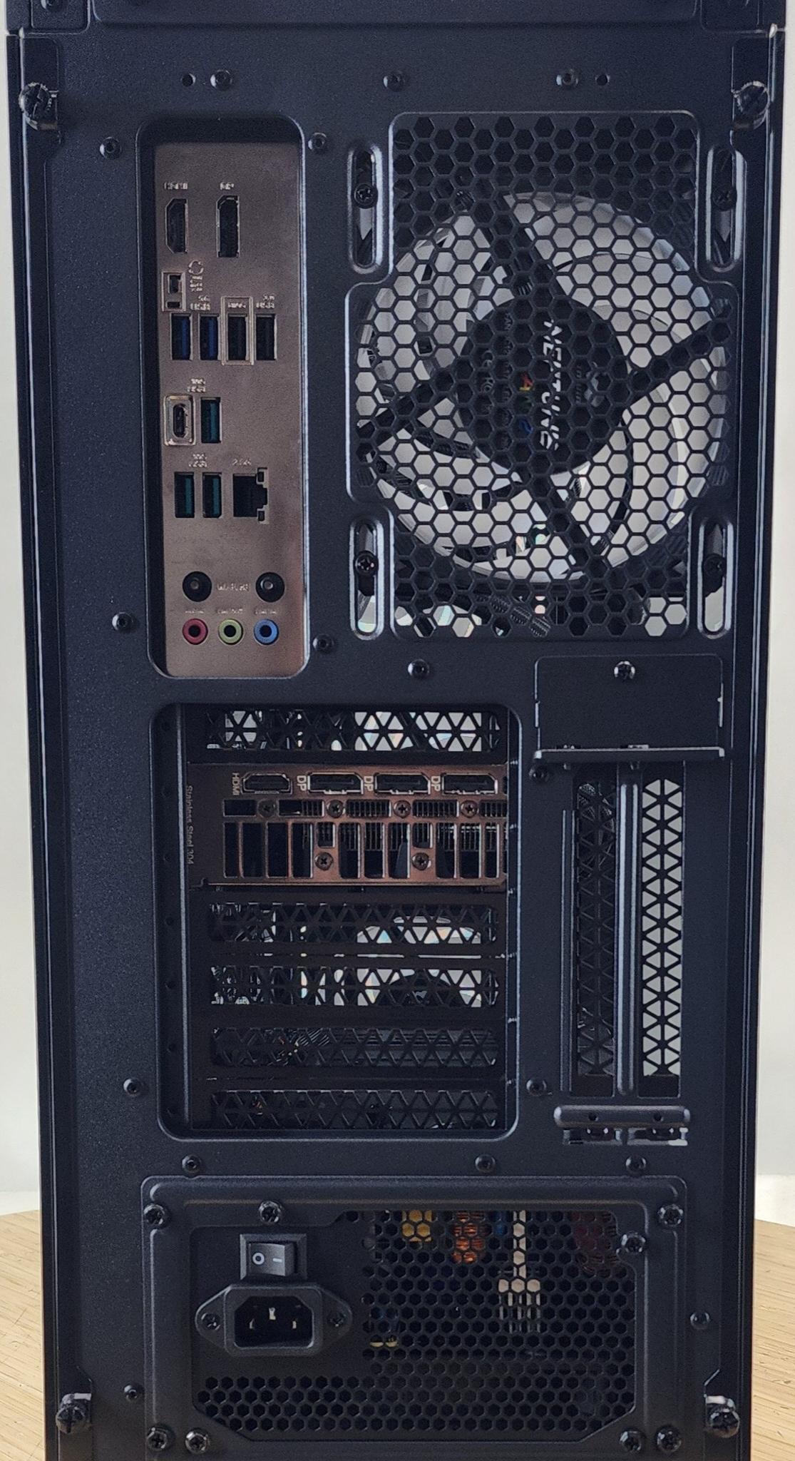 Gaming PC Ryzen 7 7800X3D 16GB RAM 1TB SSD RTX 5060 Ti 16GB Windows 11 Computer