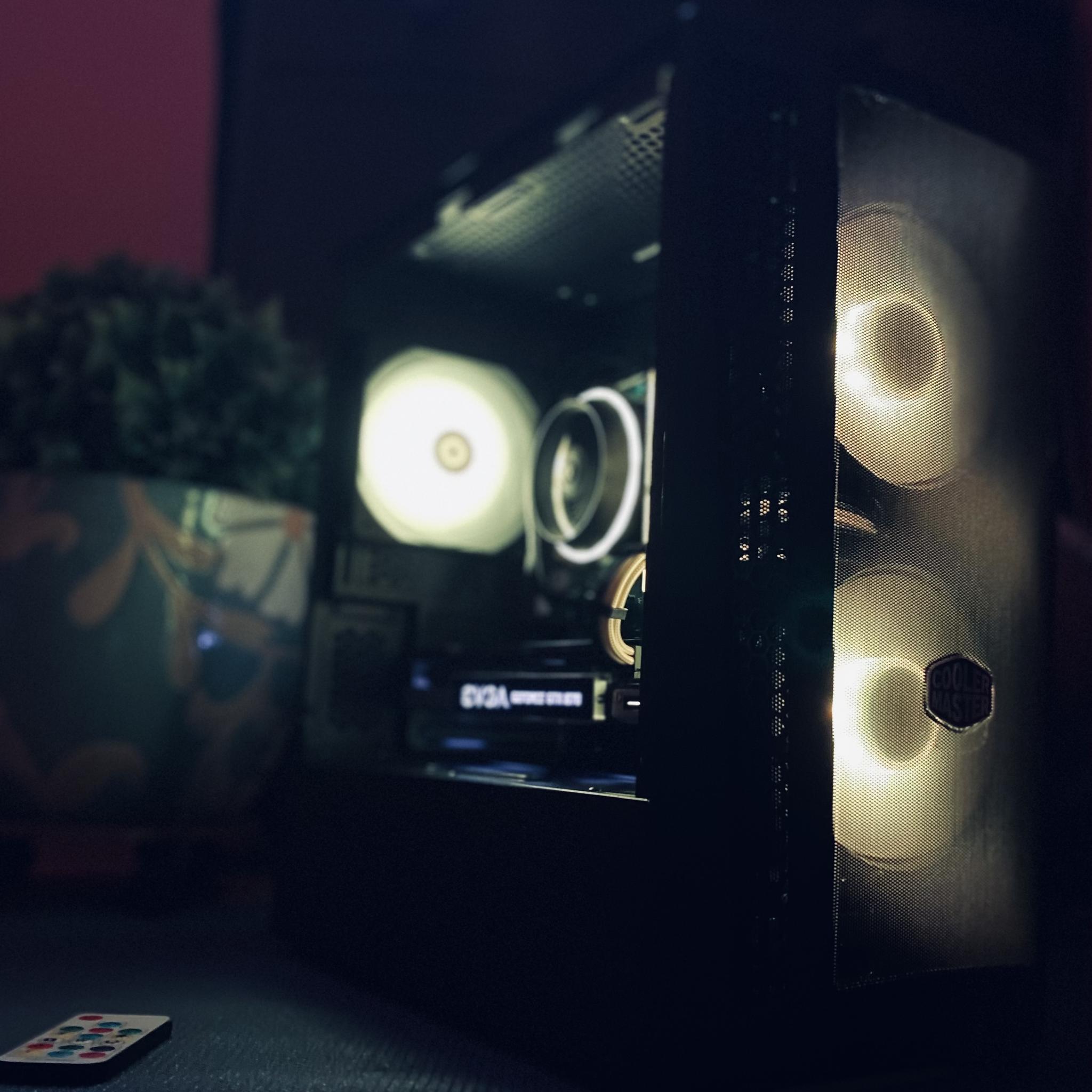 Dark Nitro 💥|I7-6700 |GTX 1070 8GB| 16GB DDR4 RAM| 1TB SSD| Windows 11 Pro