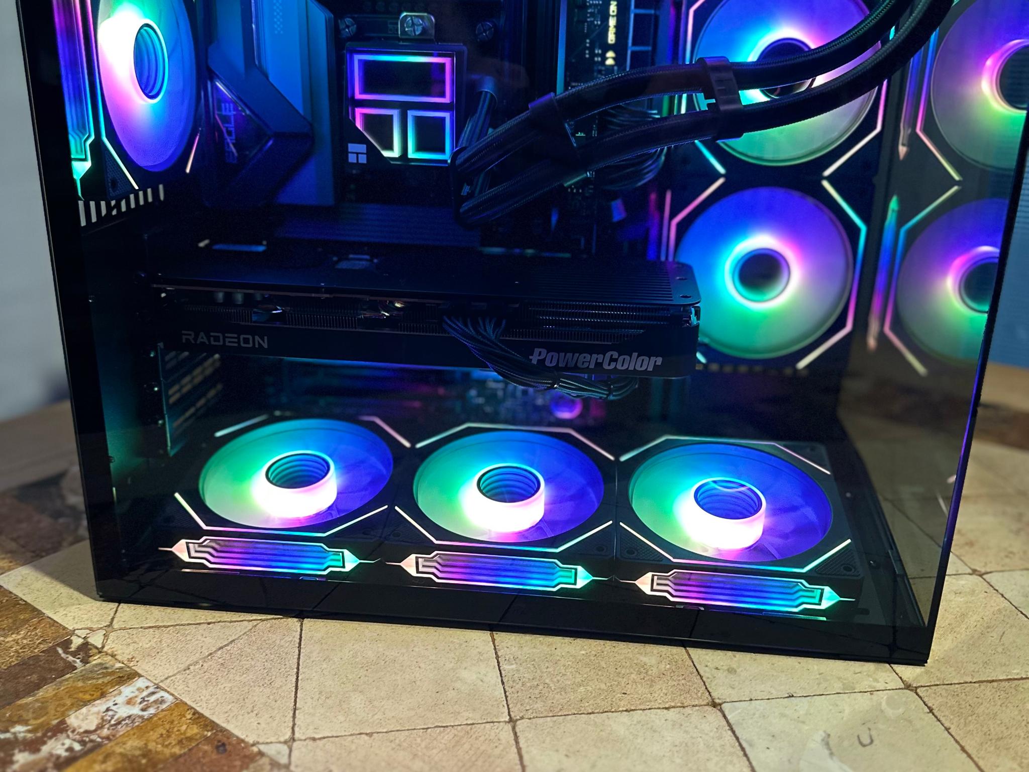 Intel Core Ultra 7 270K+ / PowerColor Reaper RX 9070XT 16GB / 32GB RAM / 2TB M.2 /MidTower Gaming PC