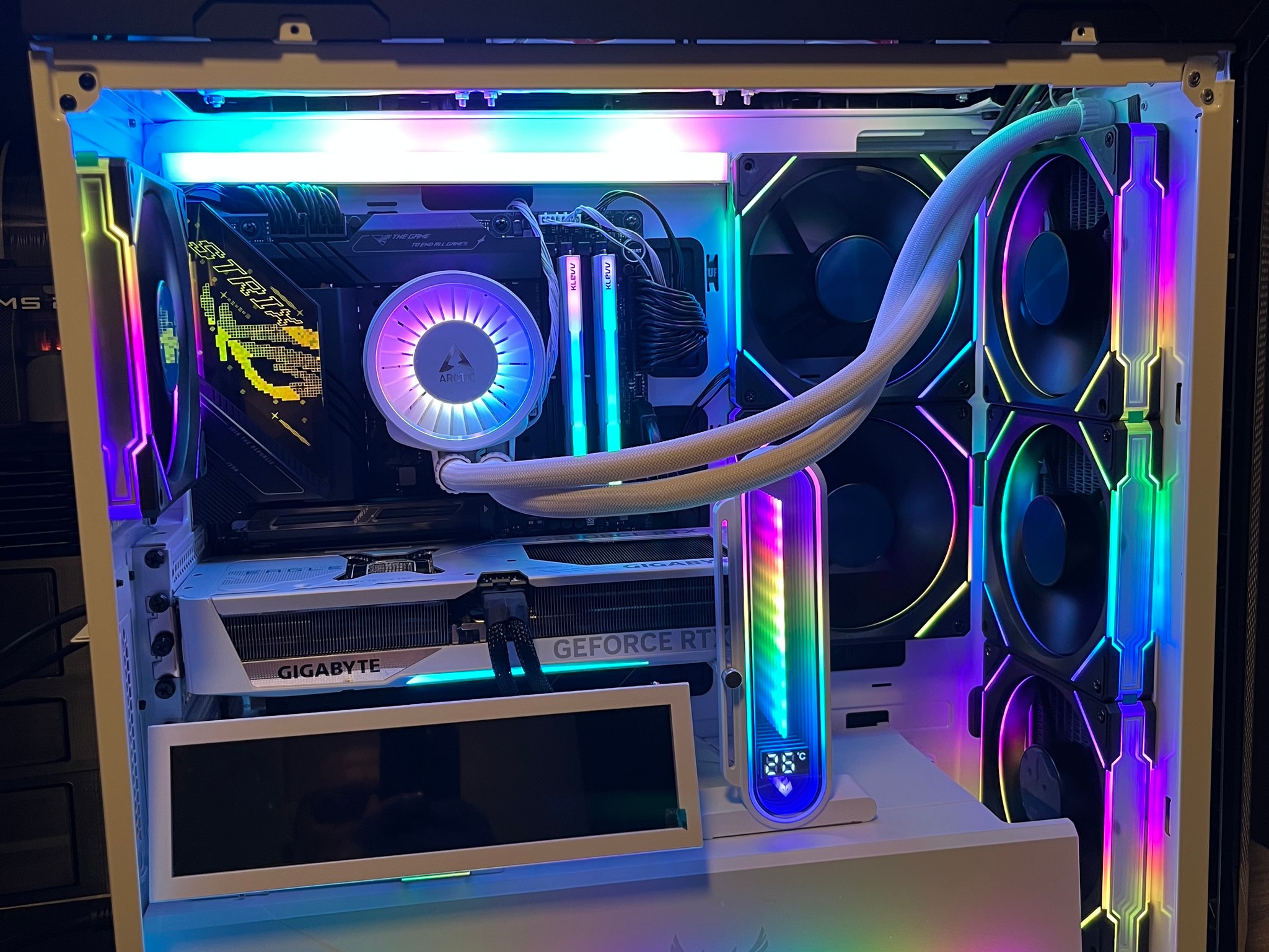 Custom Gaming PC Build BY MJD Enterprises