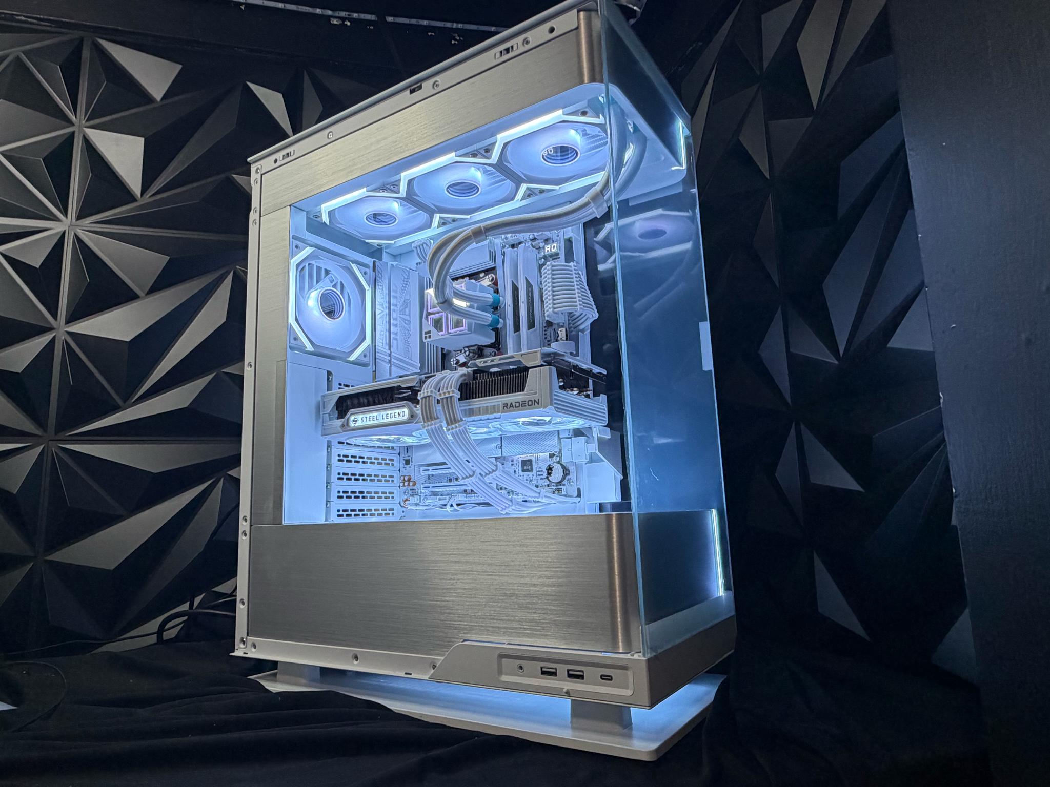 🥛❄️ ARCTIC MILK ❄️🥛👑 Ryzen 9 7900X| RX 9070XT| 32 GB DDR5| 2.75 TB NVMe| 850W PSU