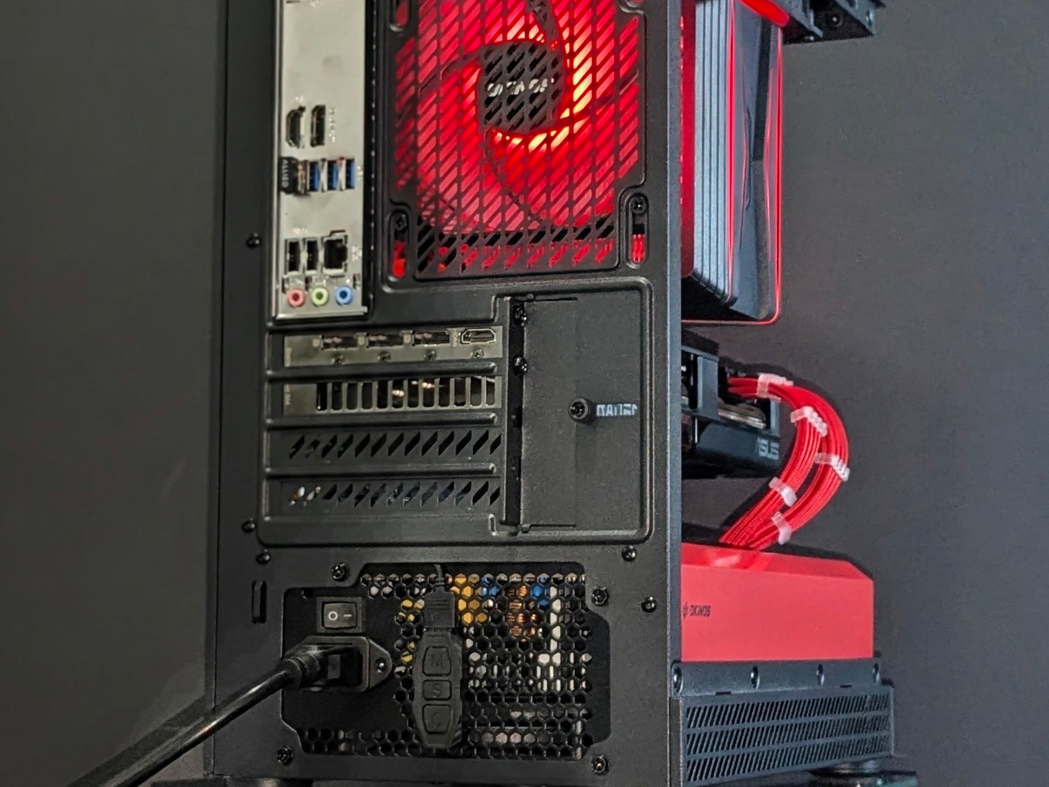 HARLEY QUINN 1440P Gaming PC 🔥 🖤♦️|🆕RX 7800XT|Ryzen 9|32GB RAM|1TB NVMe SSD|Windows 11