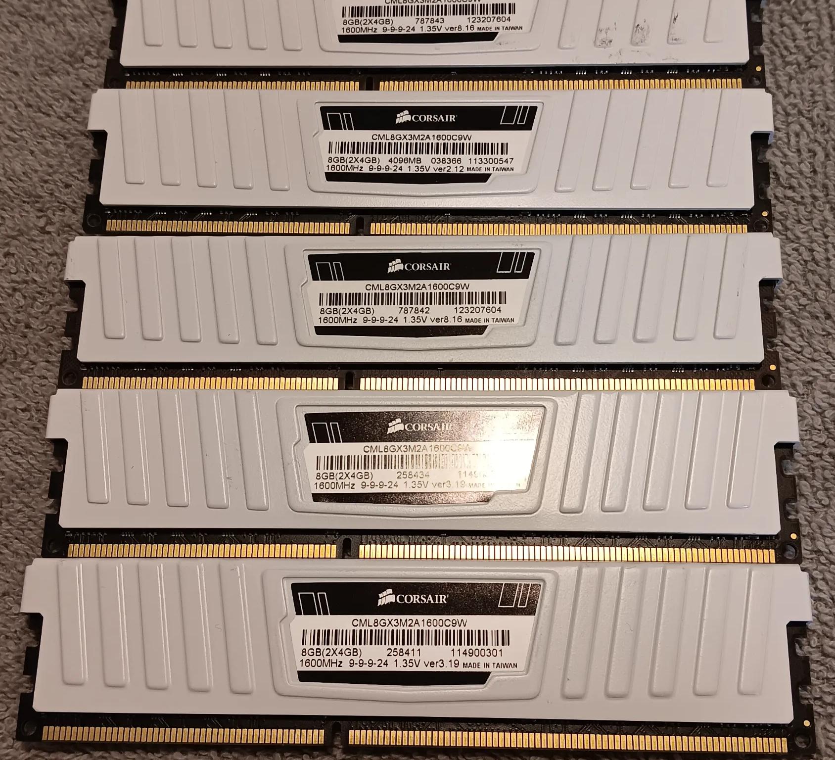 Corsair Vengeance LP 24GB 6X4GB) DDR3-1600 RAM