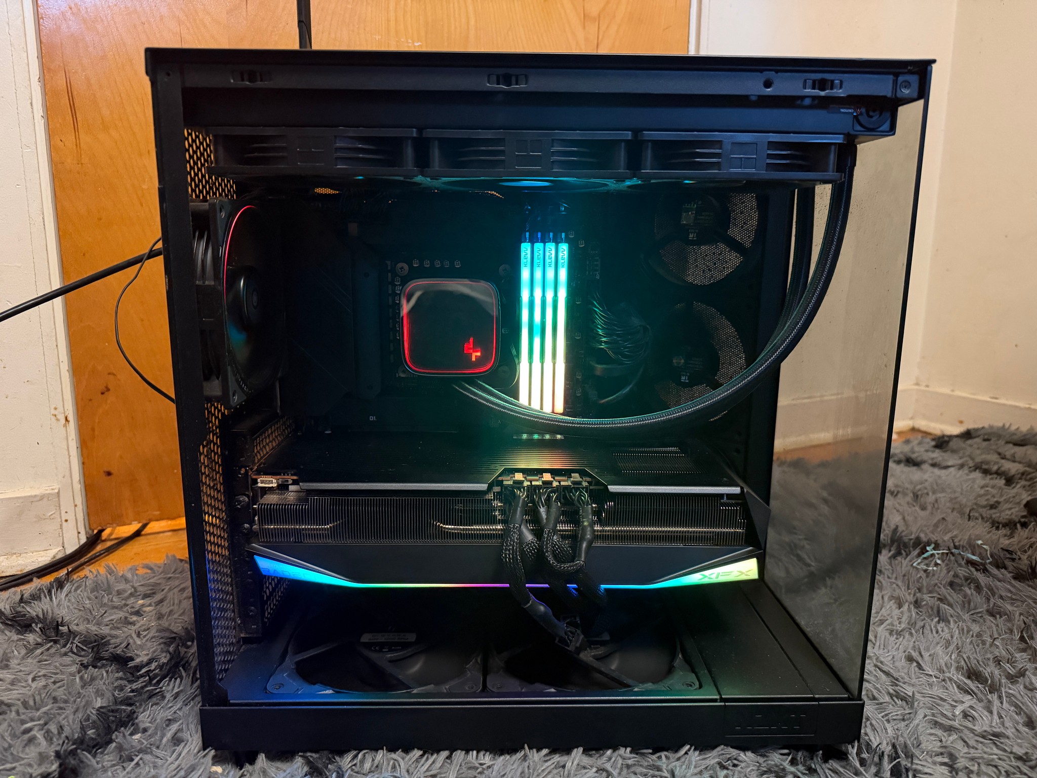 14900K - 9070 XT OC - 64GB DDR5 - 4TB NVME - 1200W PSU