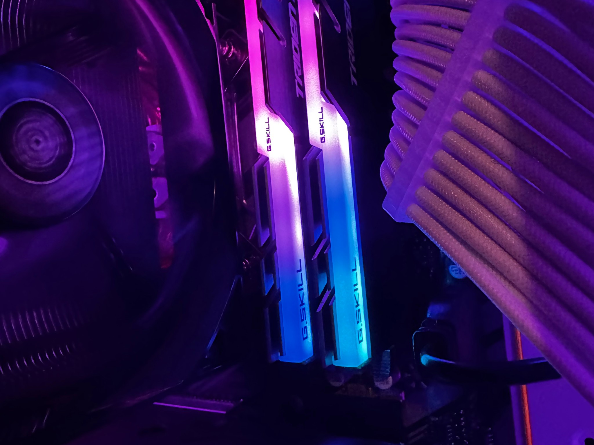 ⚫INTEL🚀OREO BEAST🥛 | I7 9700K | 1660 SUPER | 16GB RAM | 1TB | WIFI/BT | WIN 11
