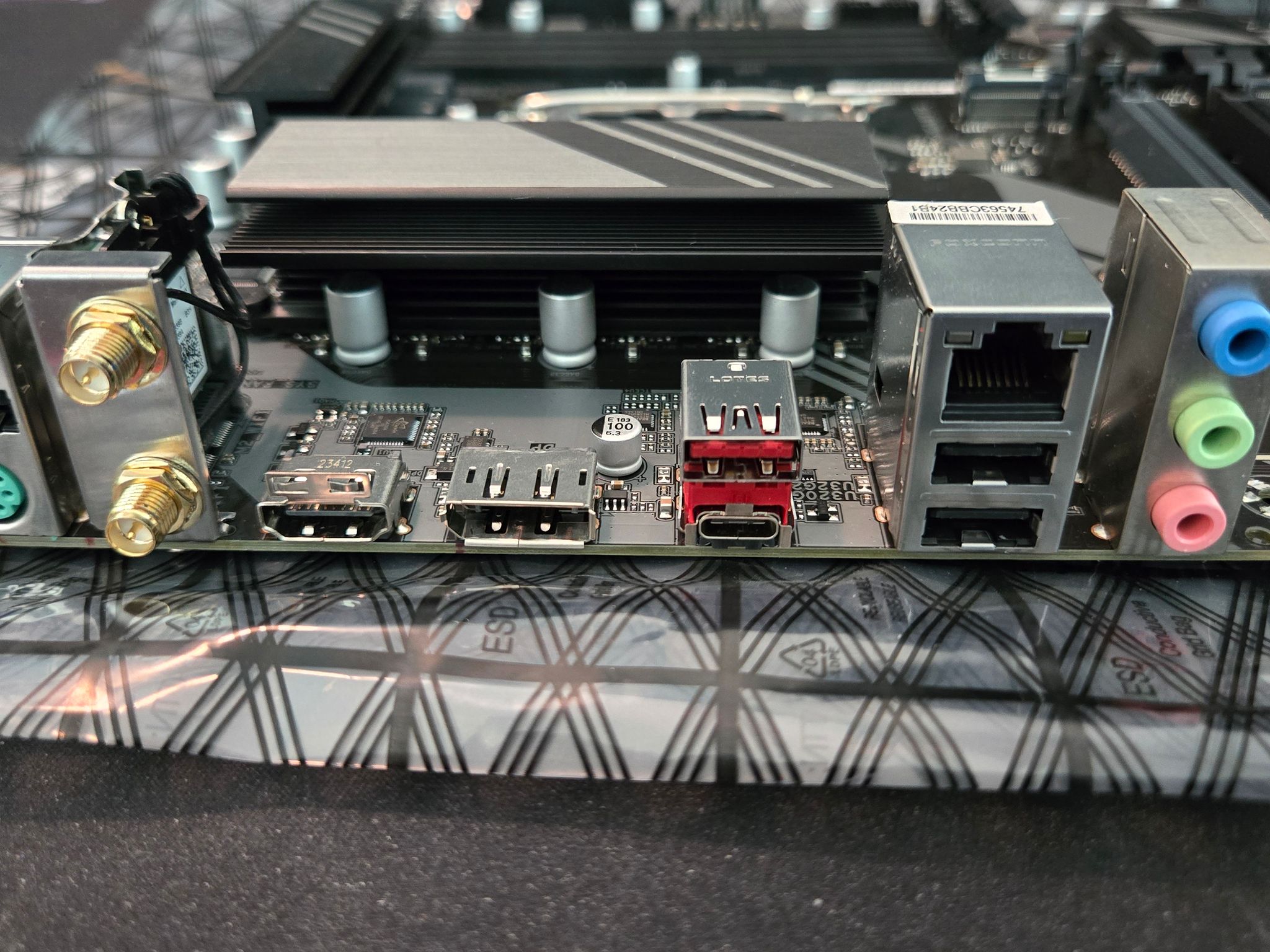 GIGABYTE B760 DS3H AC WIFI DDR5
