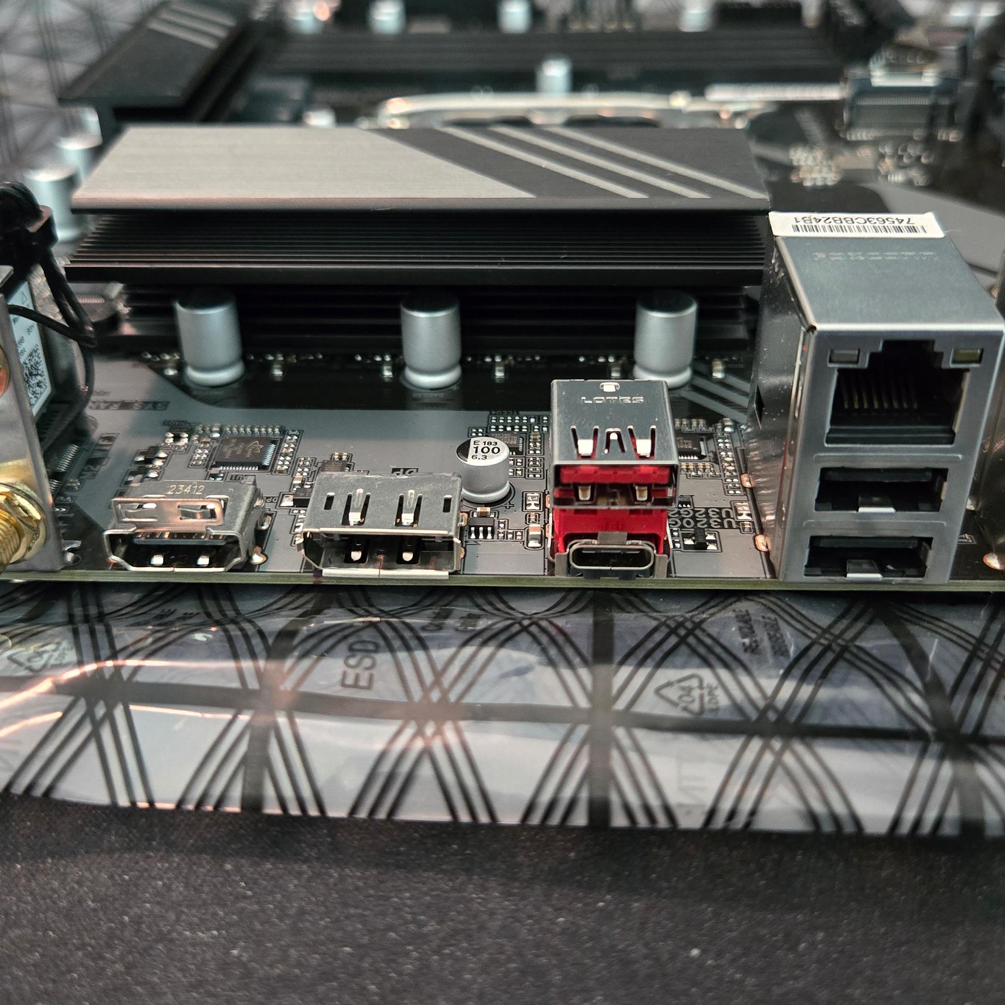 GIGABYTE B760 DS3H AC WIFI DDR5