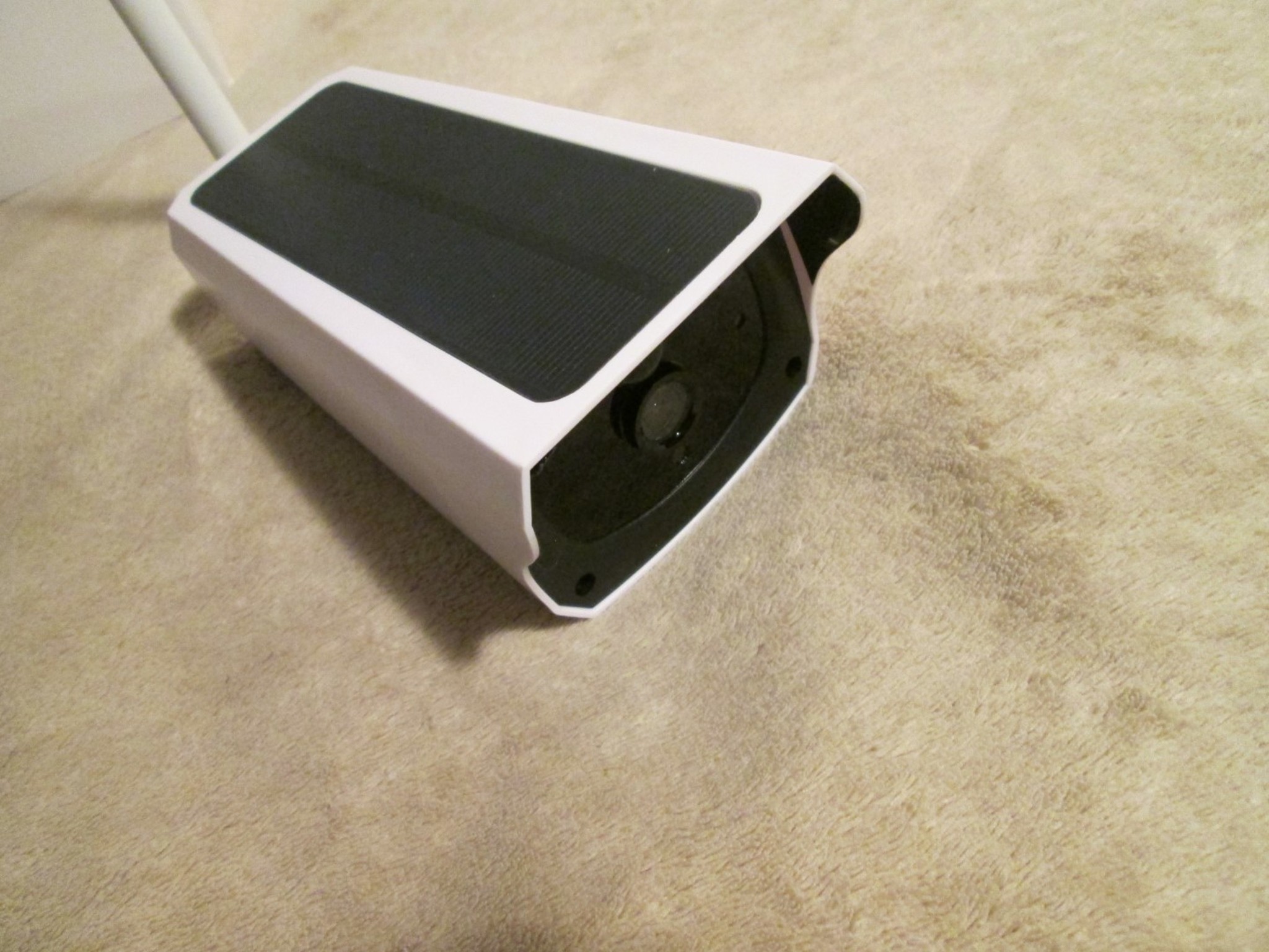 Solar Outdoor Wifi Security Camera New In Box