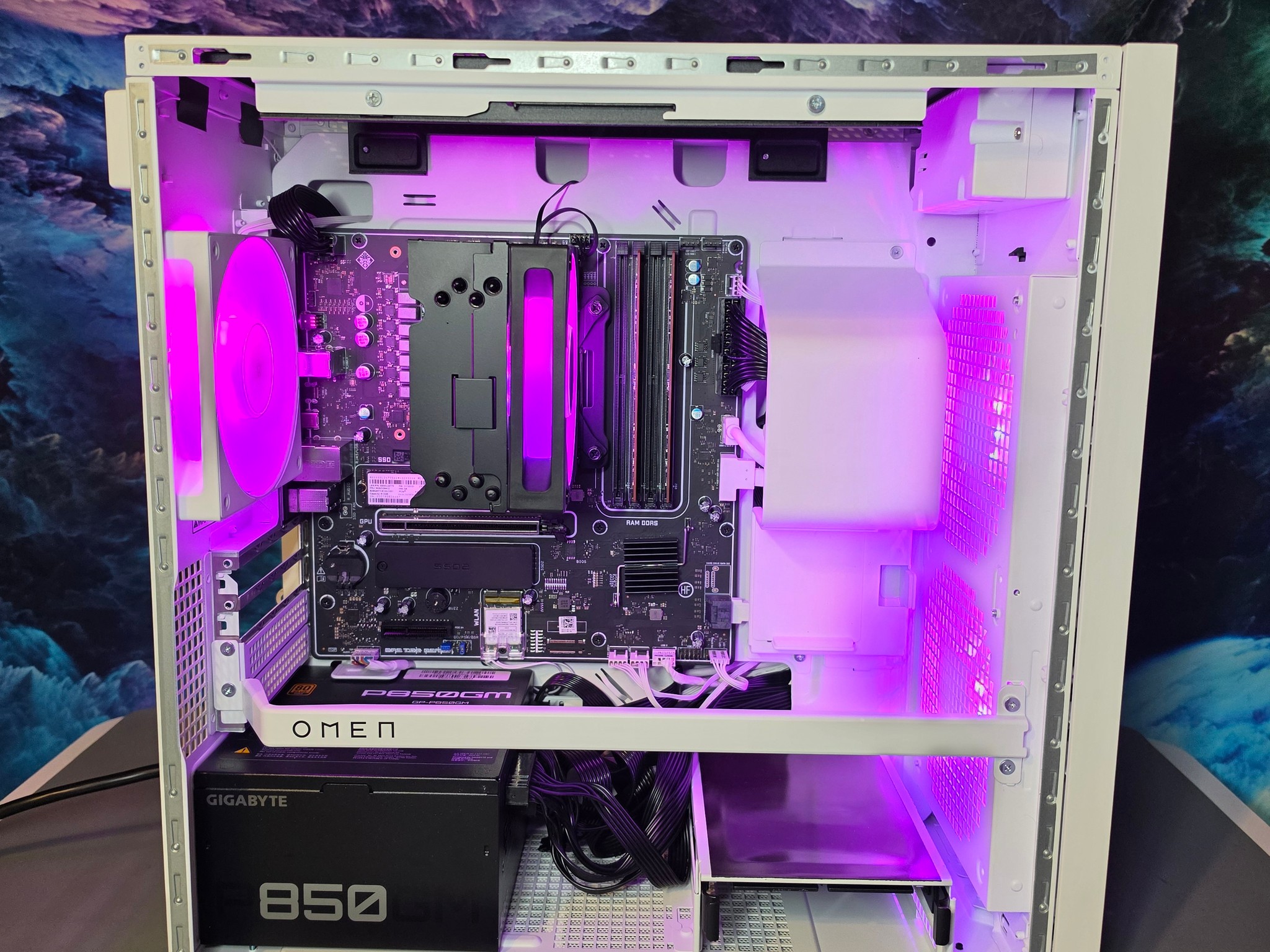 NO GPU - Ryzen 8700g + 16gb DDR5 Barebones System #83