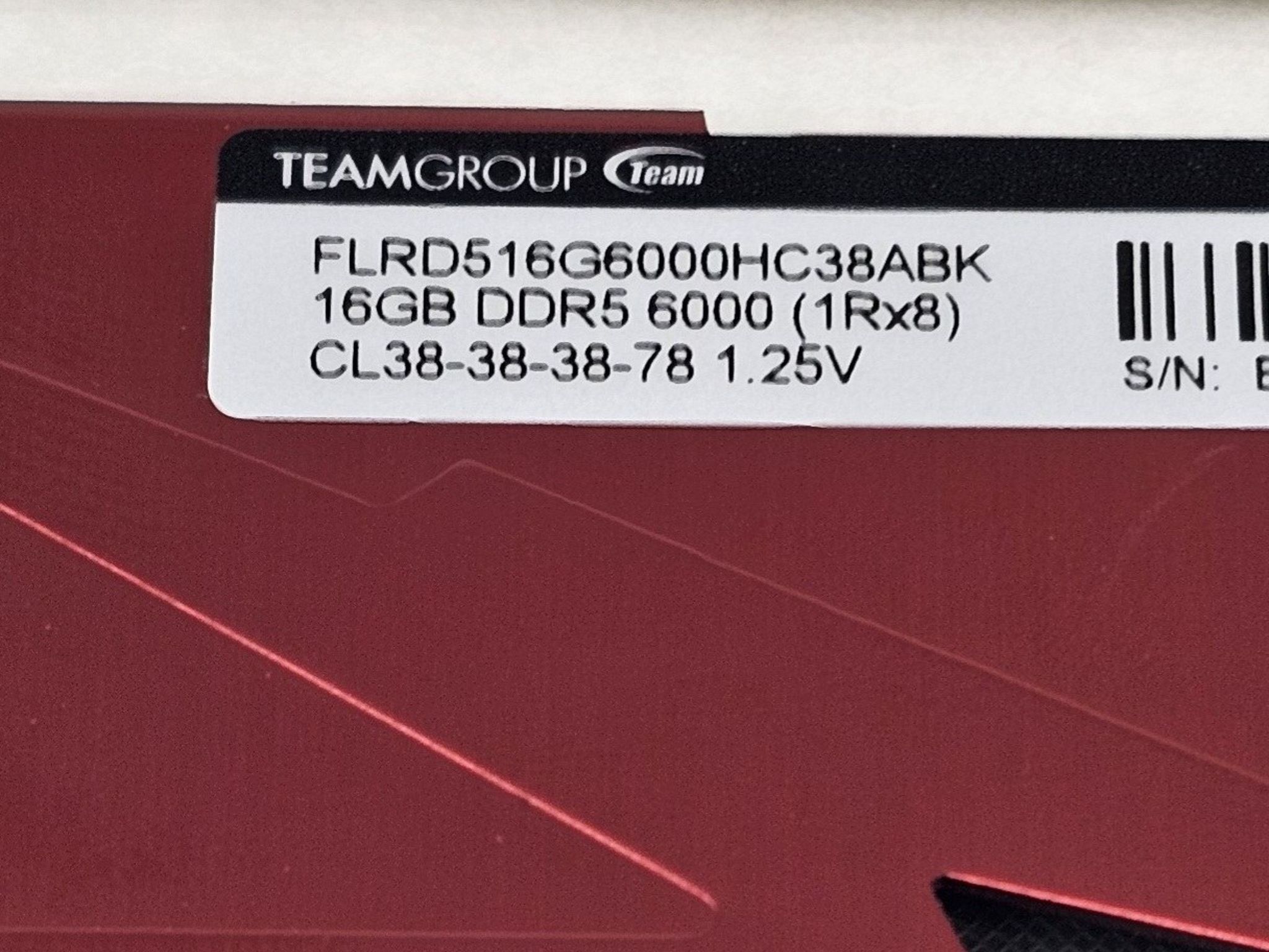 32GB DDR5 (2x16GB) CL38 6000MT/s TEAMGROUP T-Force Vulcan