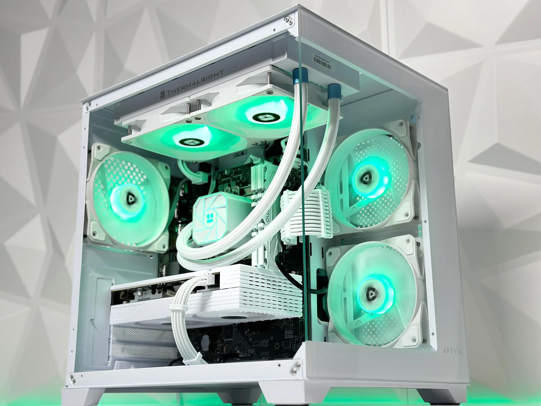 ❄️ · 🥶||Liquid Cooled Gaming PC❄️AMD RX 5600 6GB❄️AMD Ryzen 5 3500X❄️16GB DDR4❄️512GB NVME