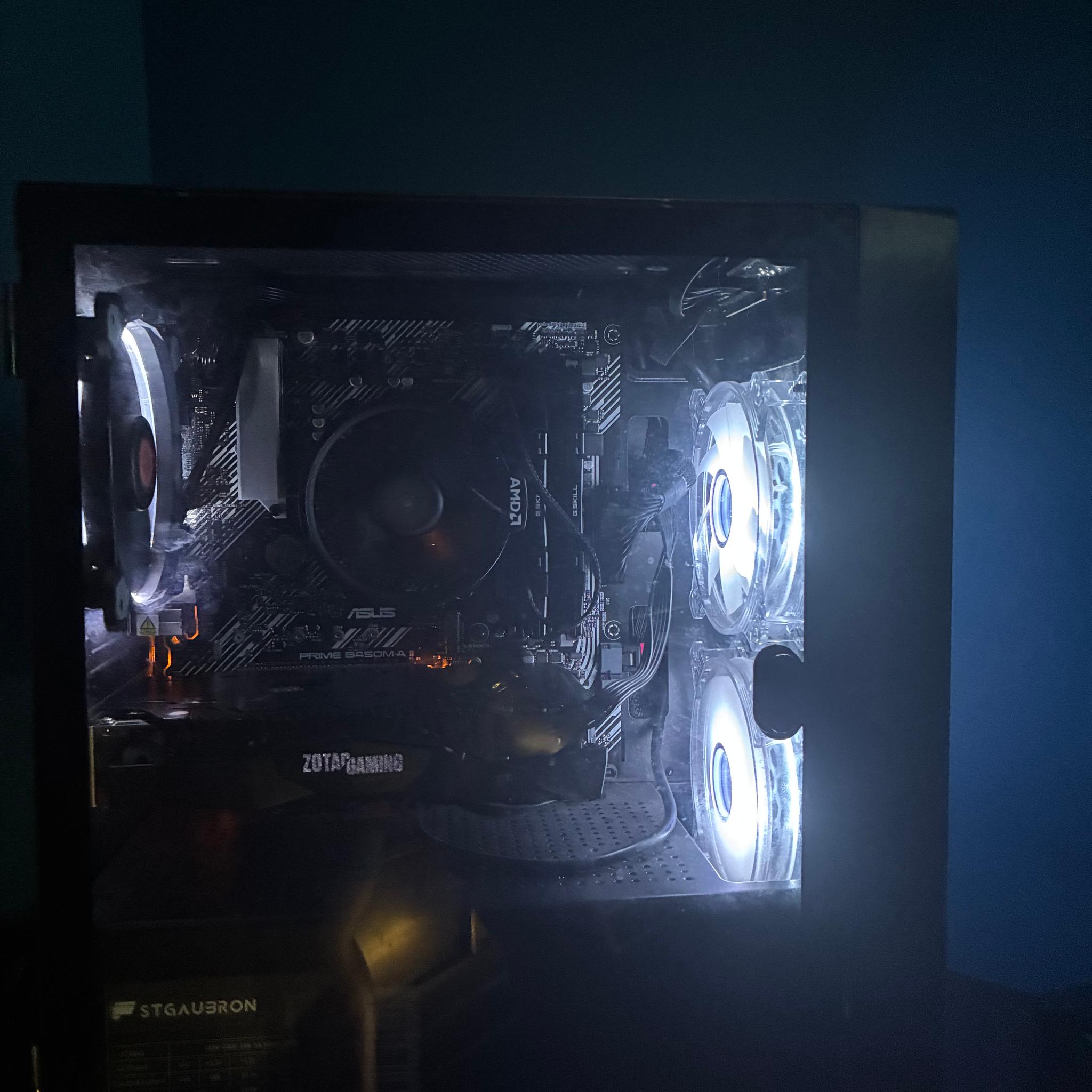 Ryzen 5 5500 Zotac RTX 2060 6GB G.Skill Ripjaws V 16GB DDR4-3200 Gaming PC