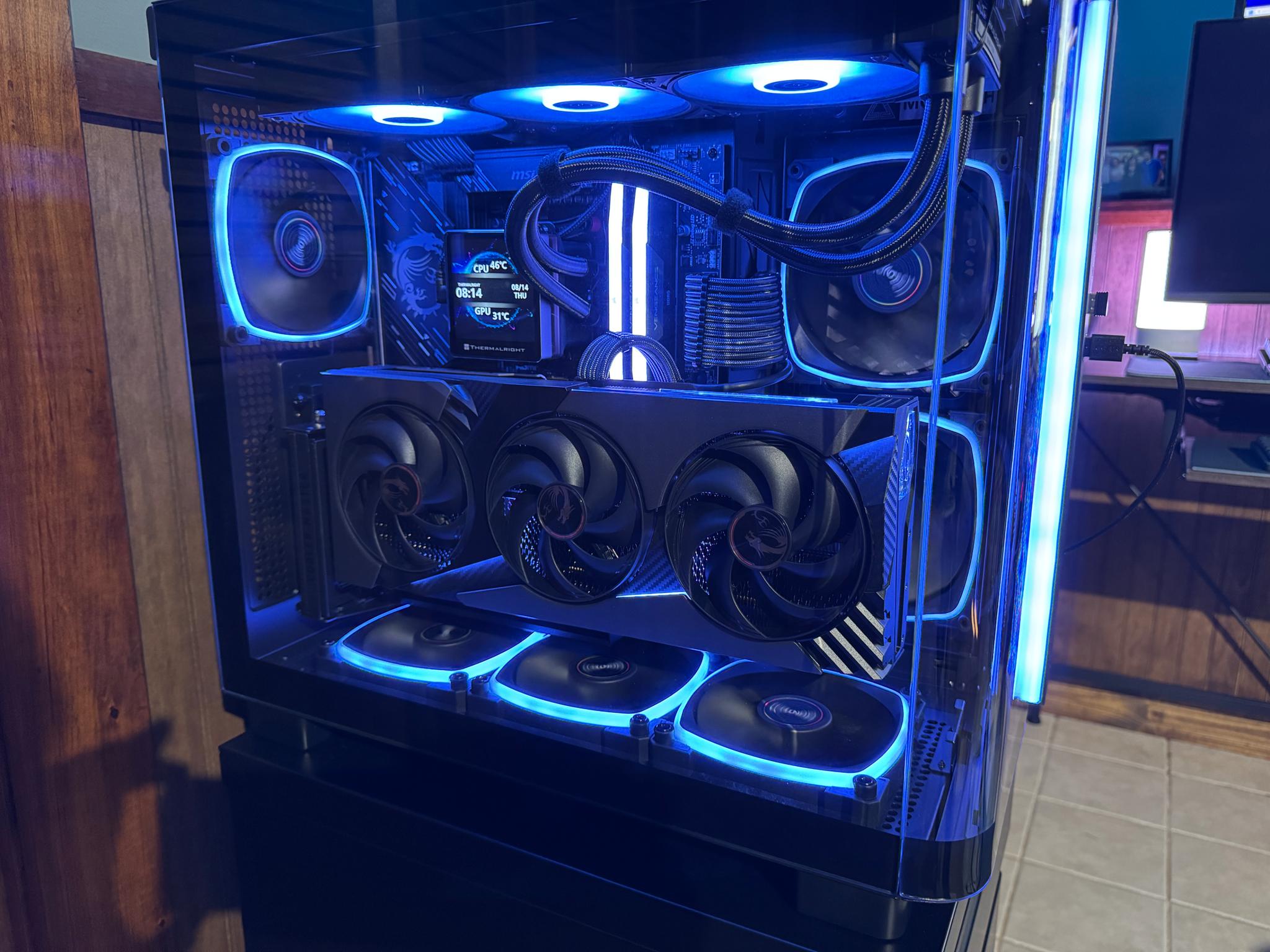 Custom Gaming PC MSI Vanguard 5070ti 16GB, Ryzen 7800x3d, MSI X870 Motherboard, 32GB DDR5. 1440p 4k