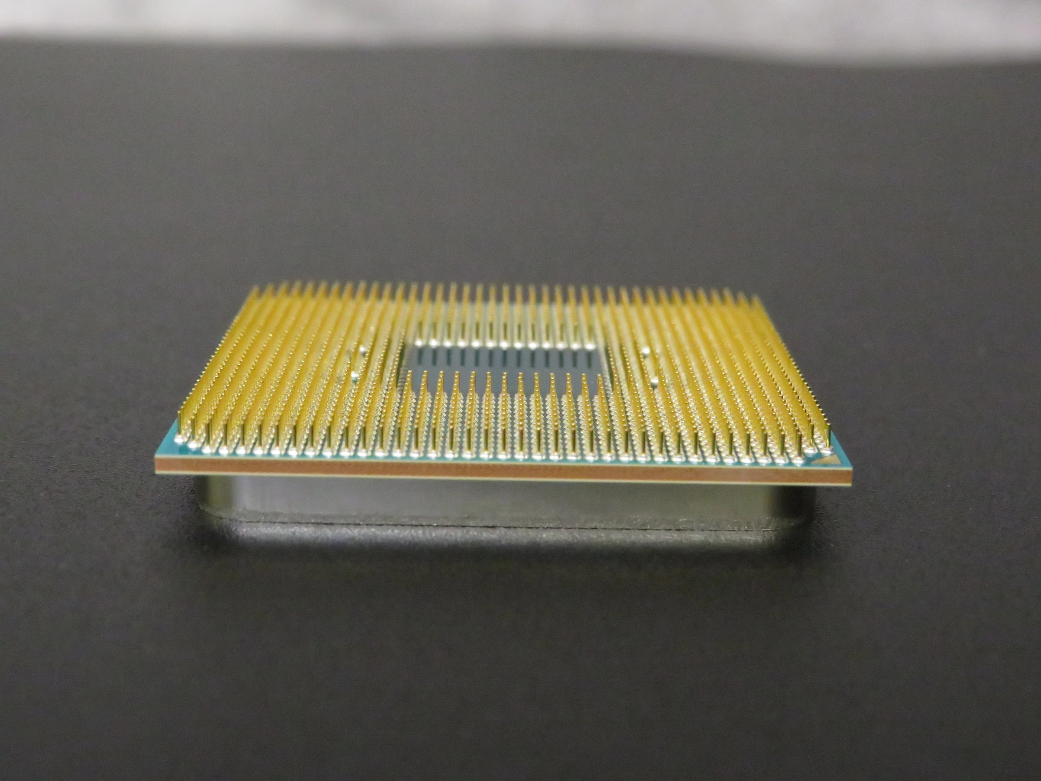 AMD Athlon 200GE w/ cooler
