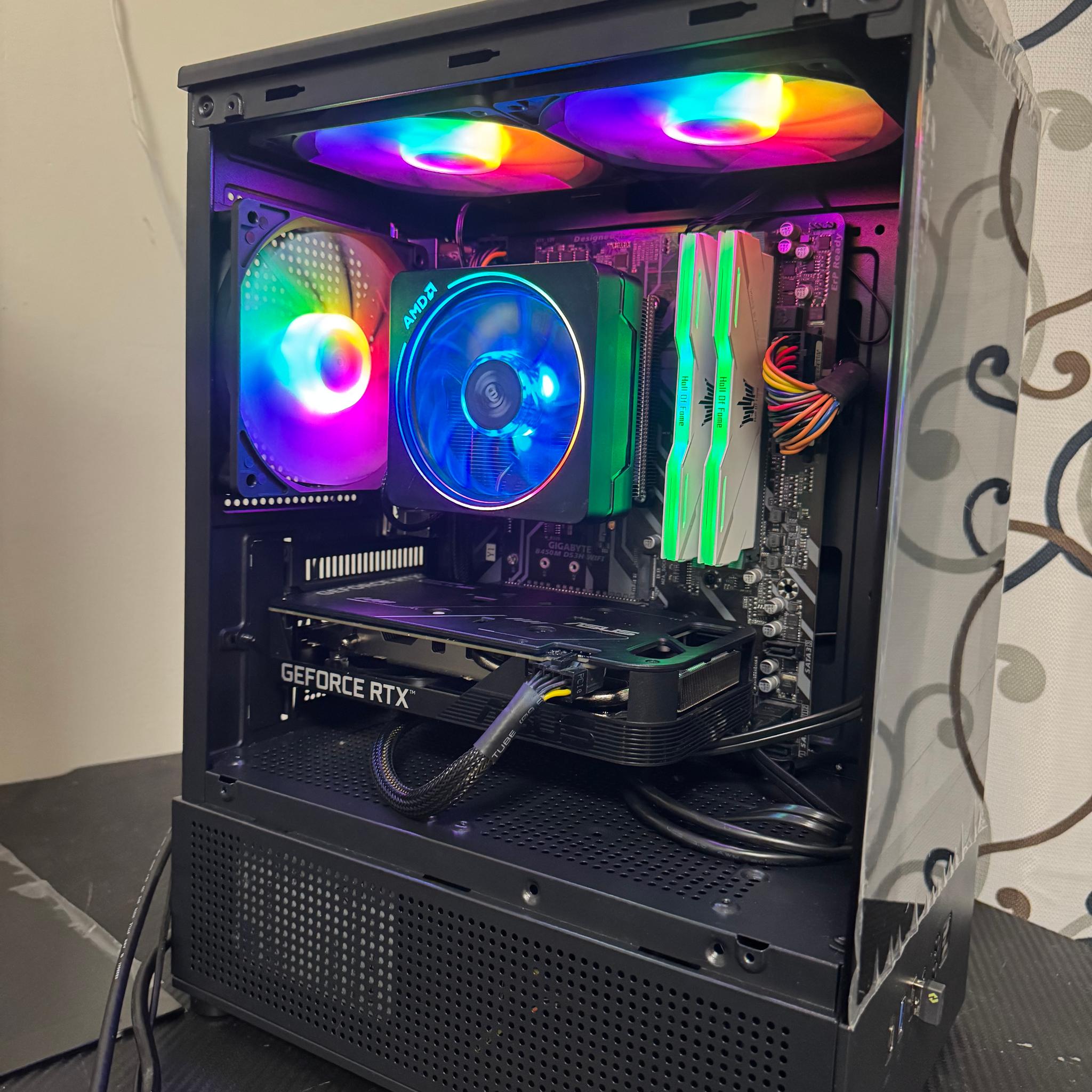 GeForce RTX 4060 Custom Gaming PC - Ryzen 5 5500, 1TB SSD