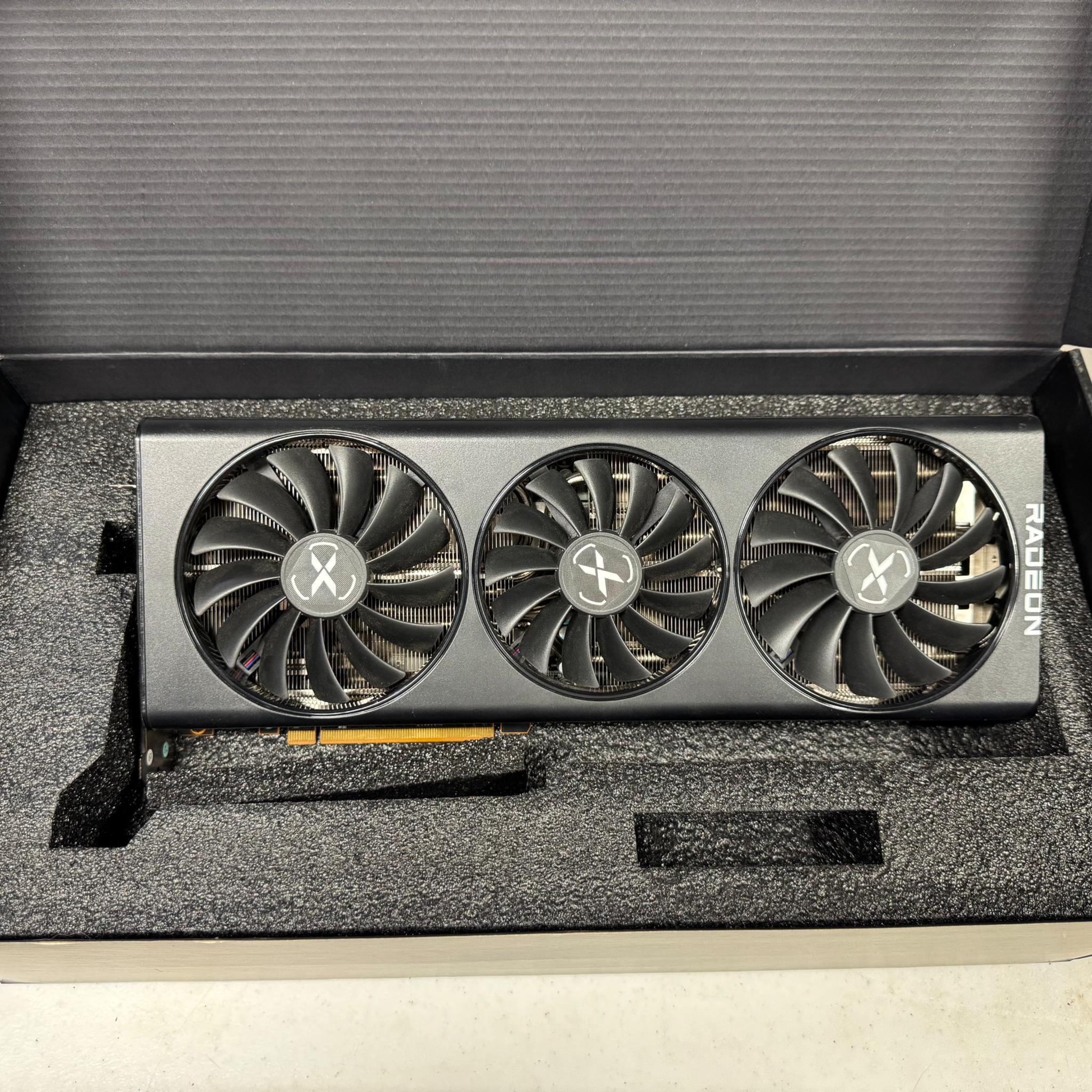 XFX Swift 319 RX 6800 16GB