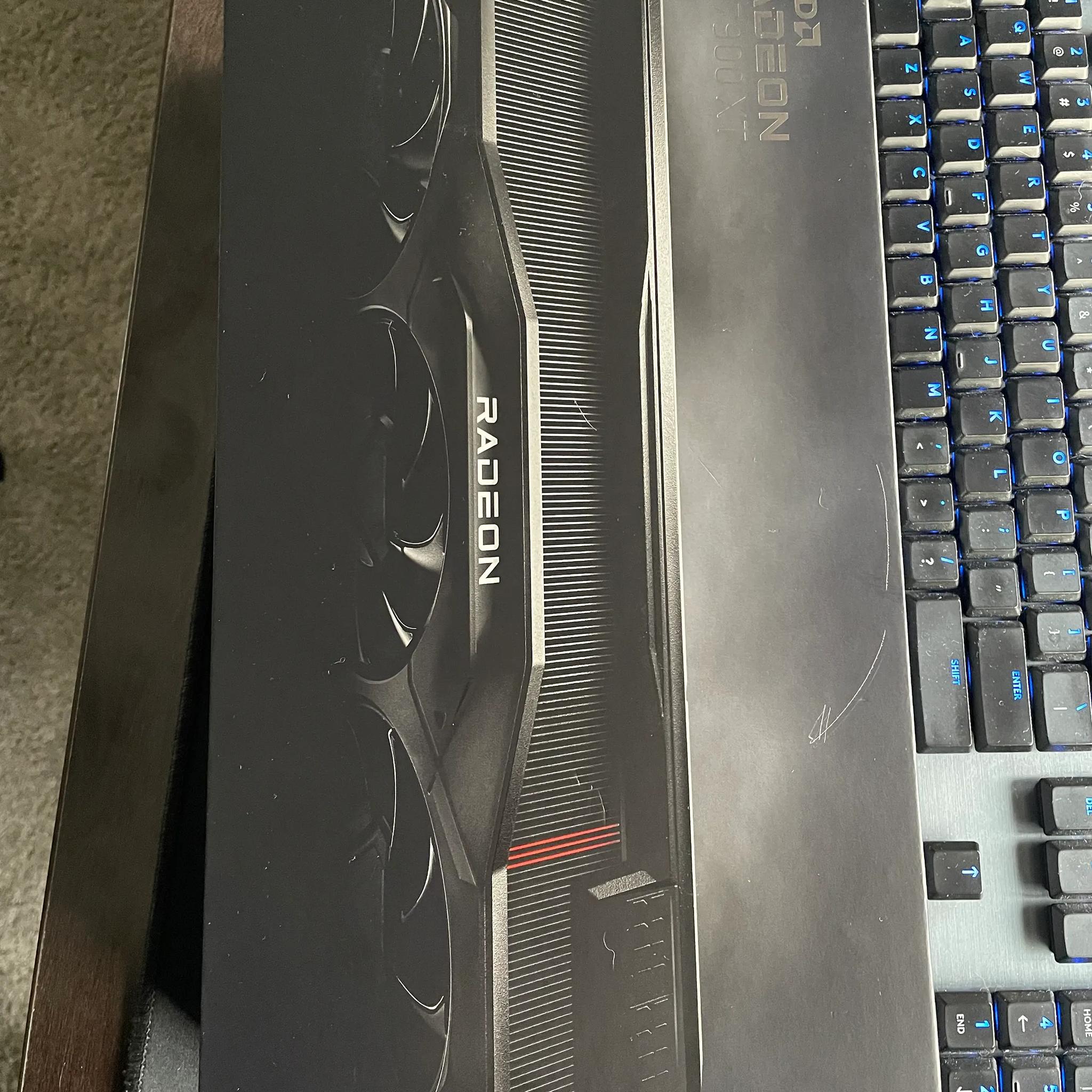 AMD Radeon RX 7900 XT Reference - Excellent Condition