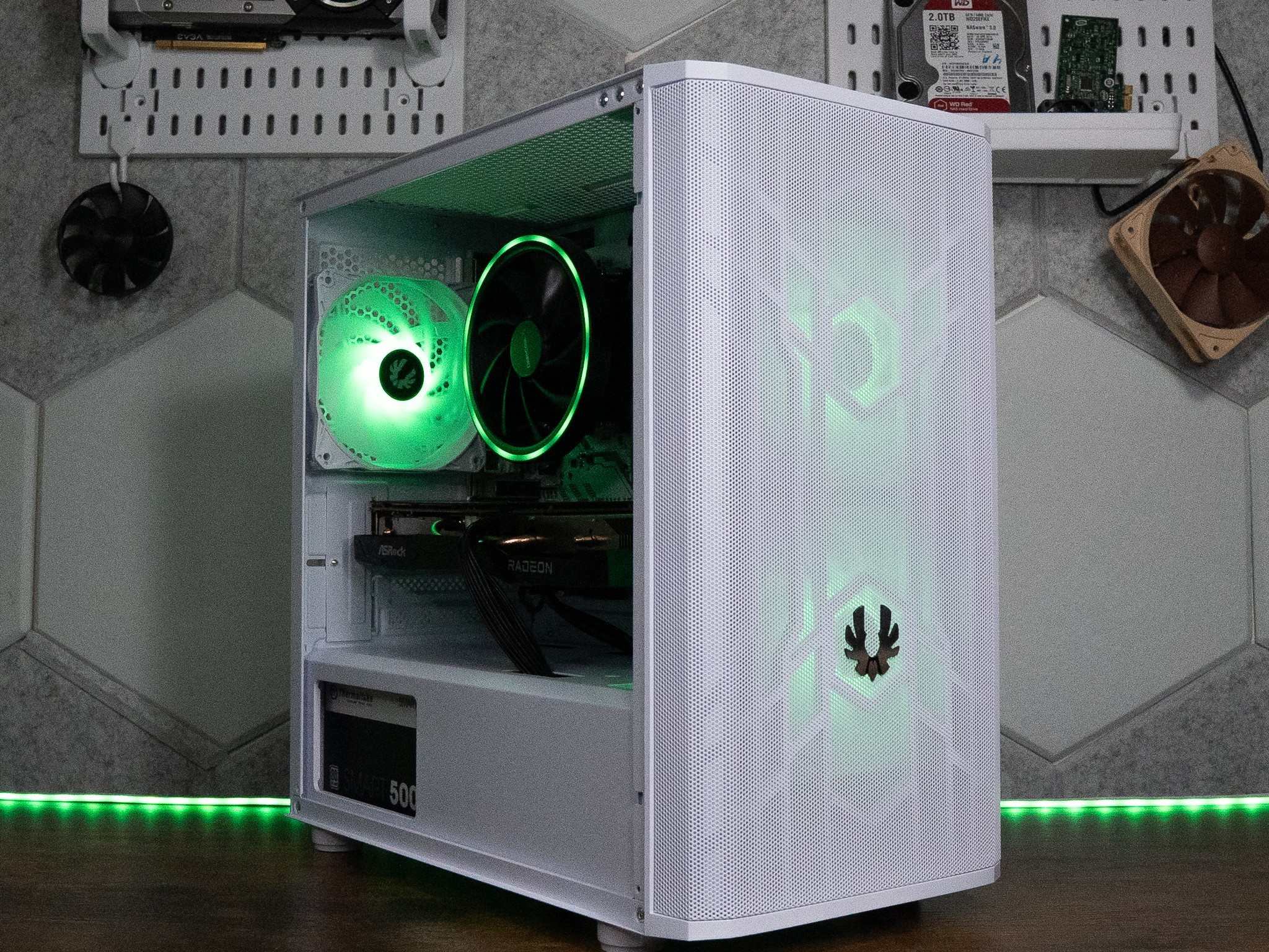 🌨🌌 | ASROCK RX 6600 8GB OC | RYZEN 5 5500 | 16GB DDR4 RAM | 1.25TB | Arctic Sky