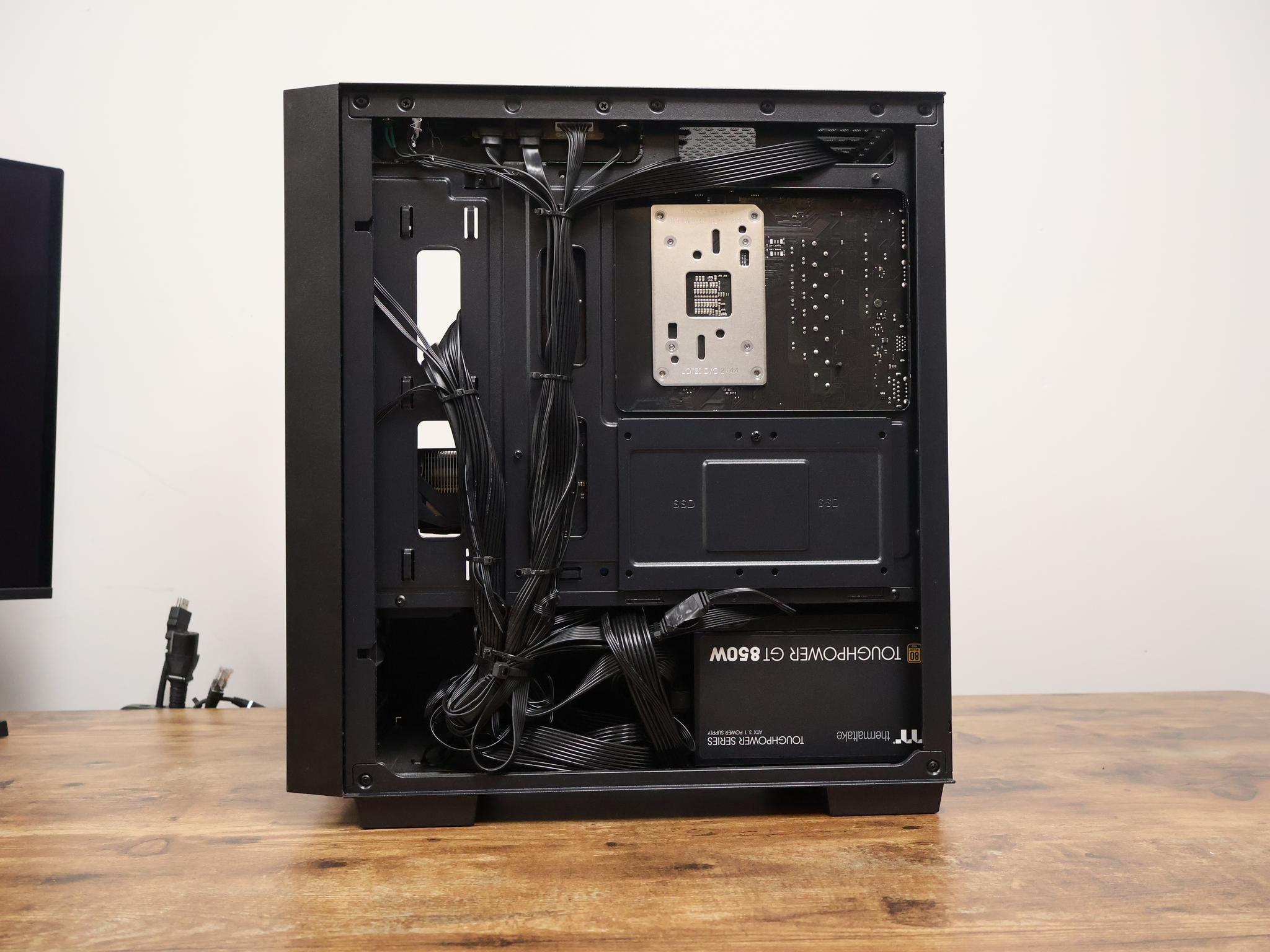 RTX 5070 Ti Gaming PC – Ryzen 9 7900 | 32GB DDR5 6000MHz | 2TB Gen4 M.2 | 1440p / 4K Gaming