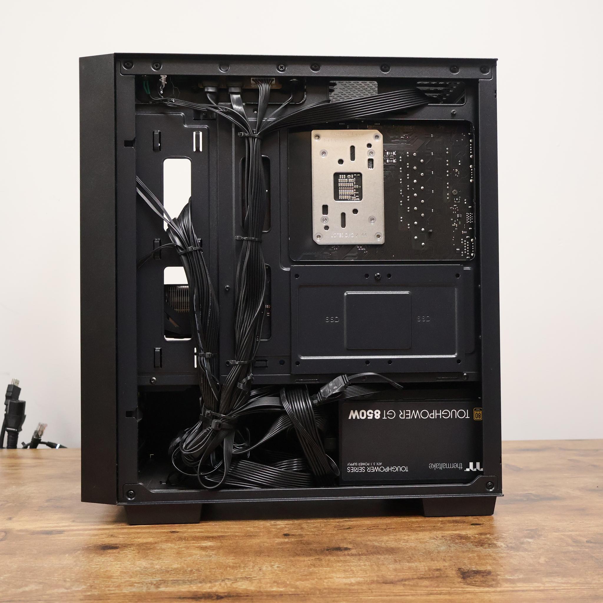 RTX 5070 Ti Gaming PC – Ryzen 9 7900 | 32GB DDR5 6000MHz | 2TB Gen4 M.2 | 1440p / 4K Gaming
