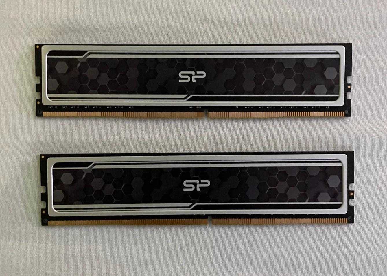 Silicon Power 16GB (2x8GB) DDR4 3200MHz Gaming RAM Desktop UDIMM w/ Heatsink