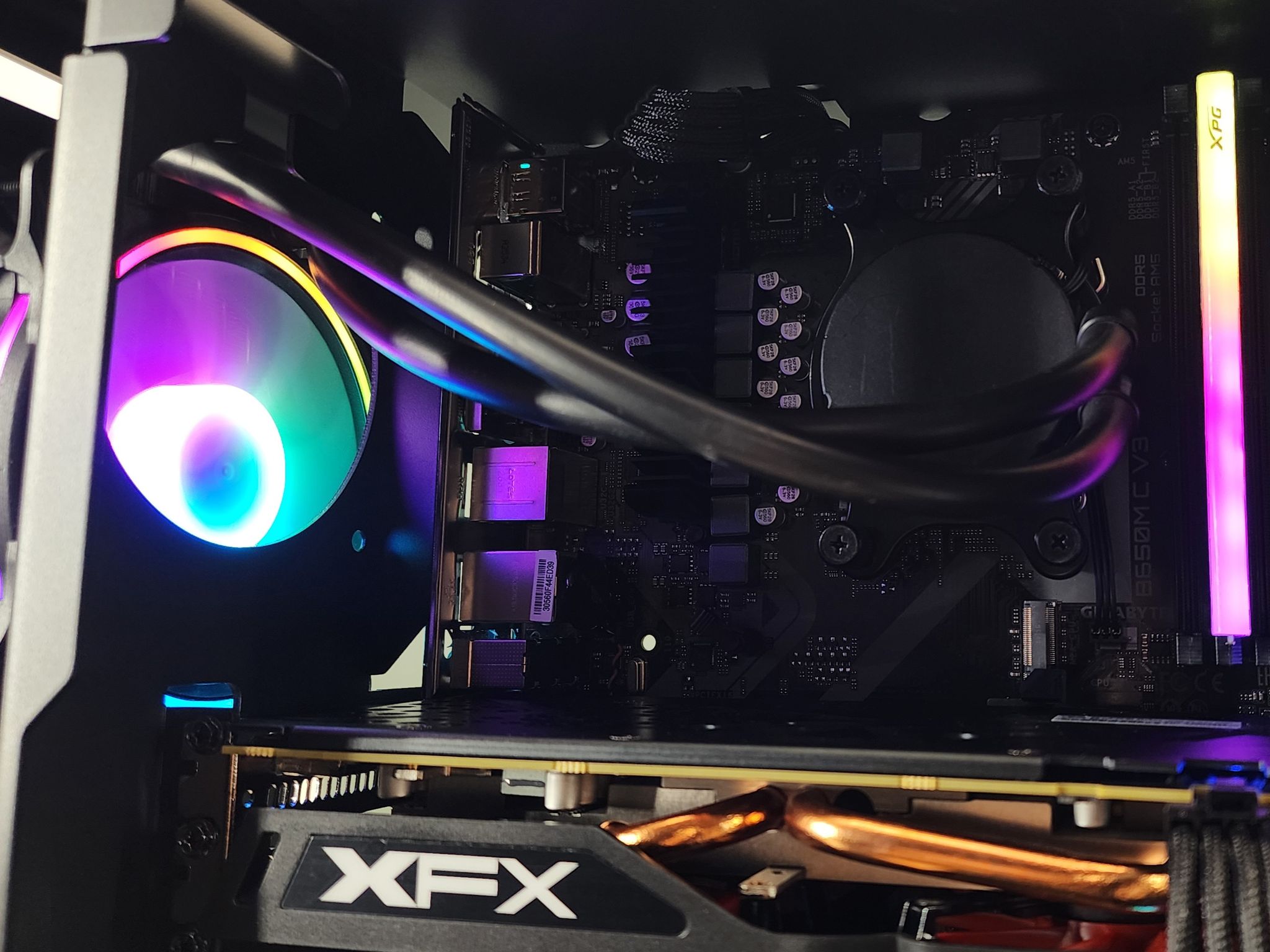 Gaming PC Ryzen 5 9600X 16GB RAM 500GB SSD RX 570 8GB Windows 11 Computer