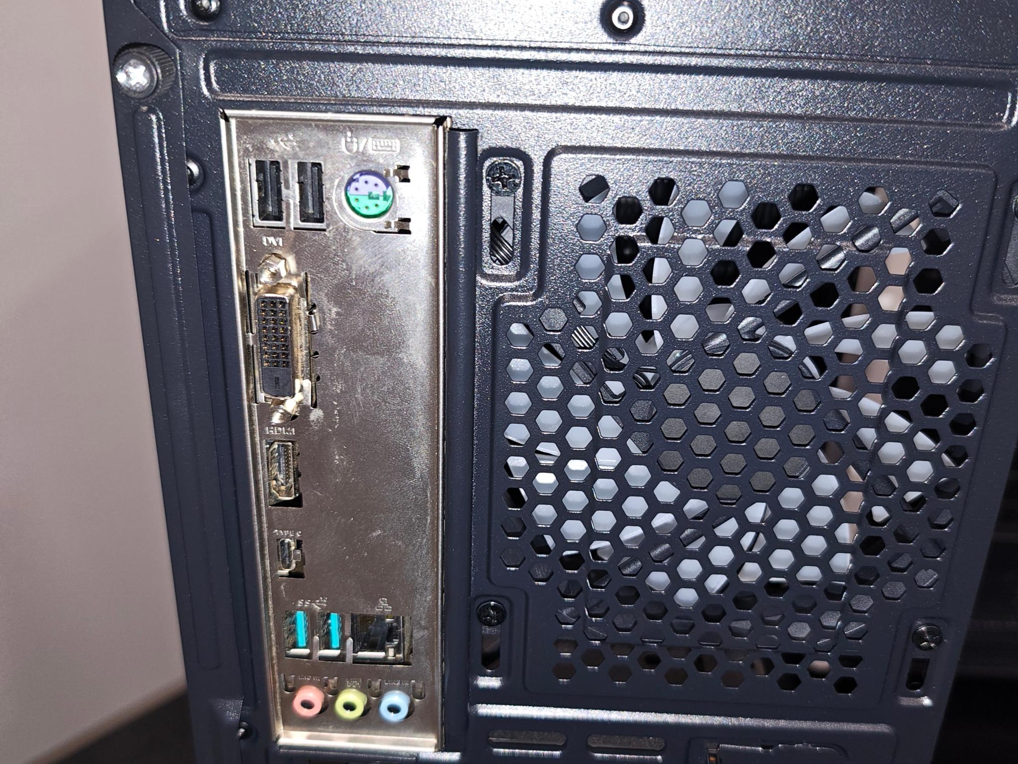 Budget Mid ranged 1080p/ 1440p gaming pc!