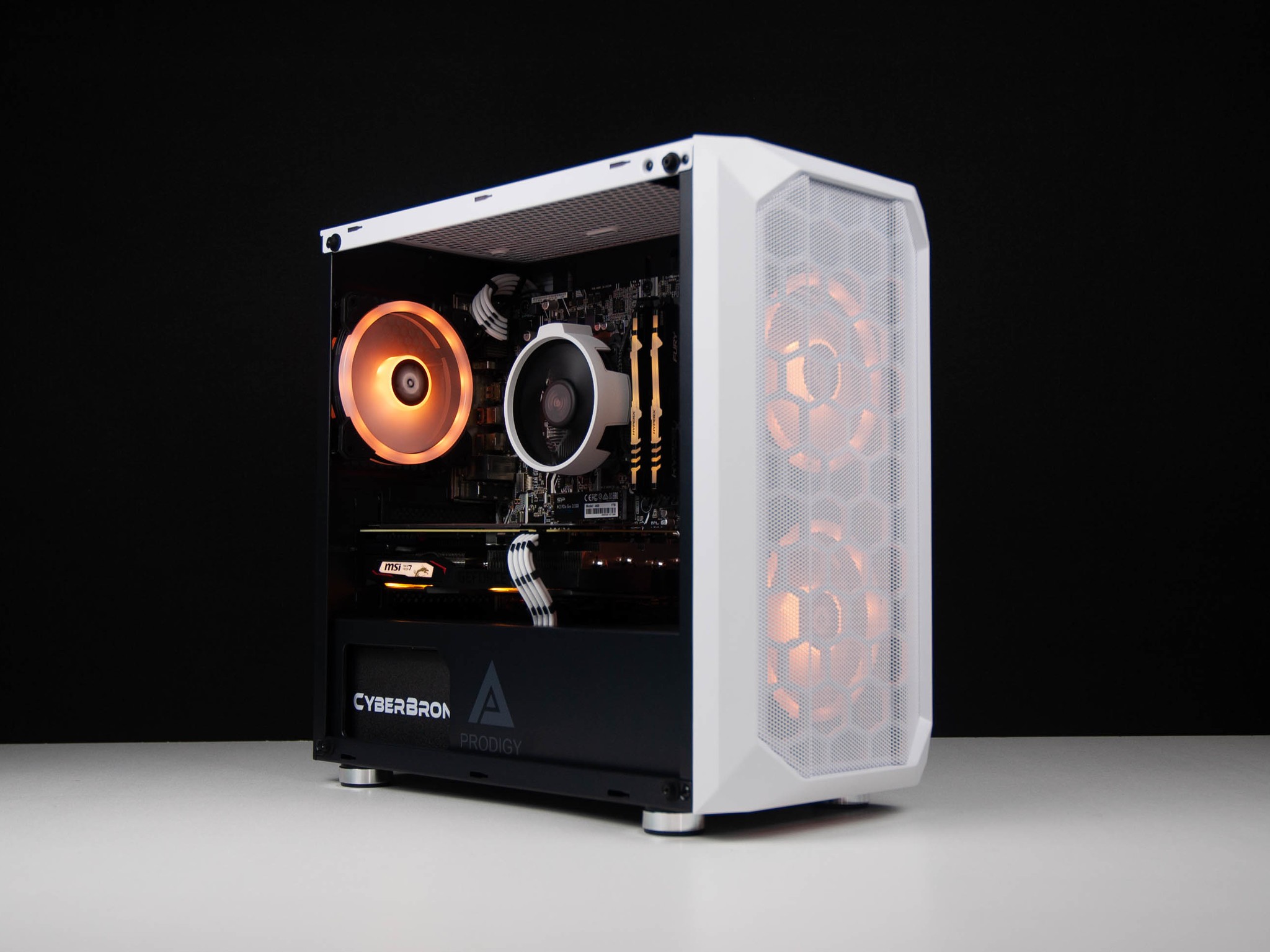 RTX 2060 | Ryzen 7 3700X | 16gb RAM | 1tb NVMe SSD