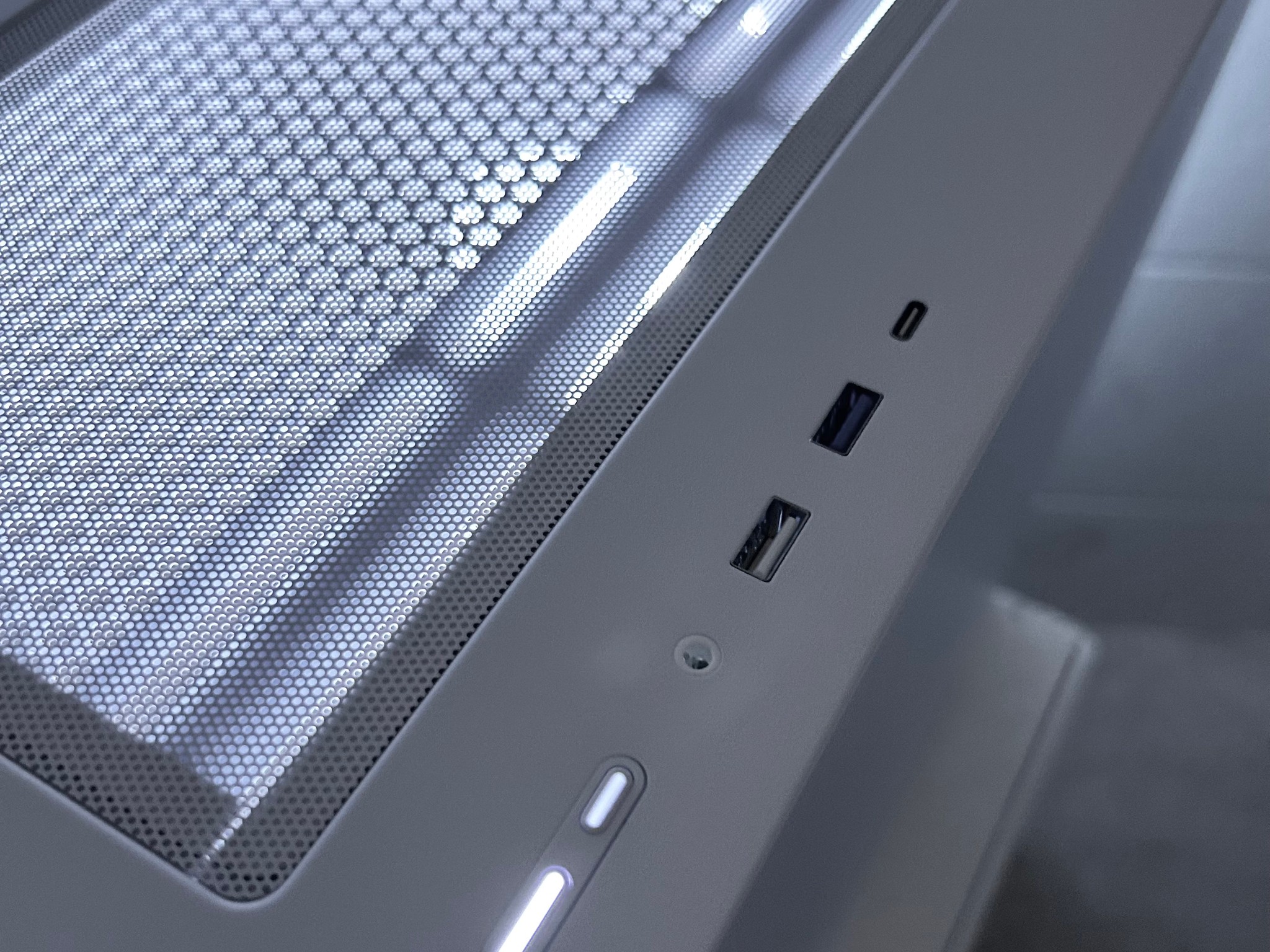 CLEAN Whiteout 1080p Gaming PC | RTX 3060 Ti | Ryzen 5 5500 | 16GB RAM | 1TB NVME SSD