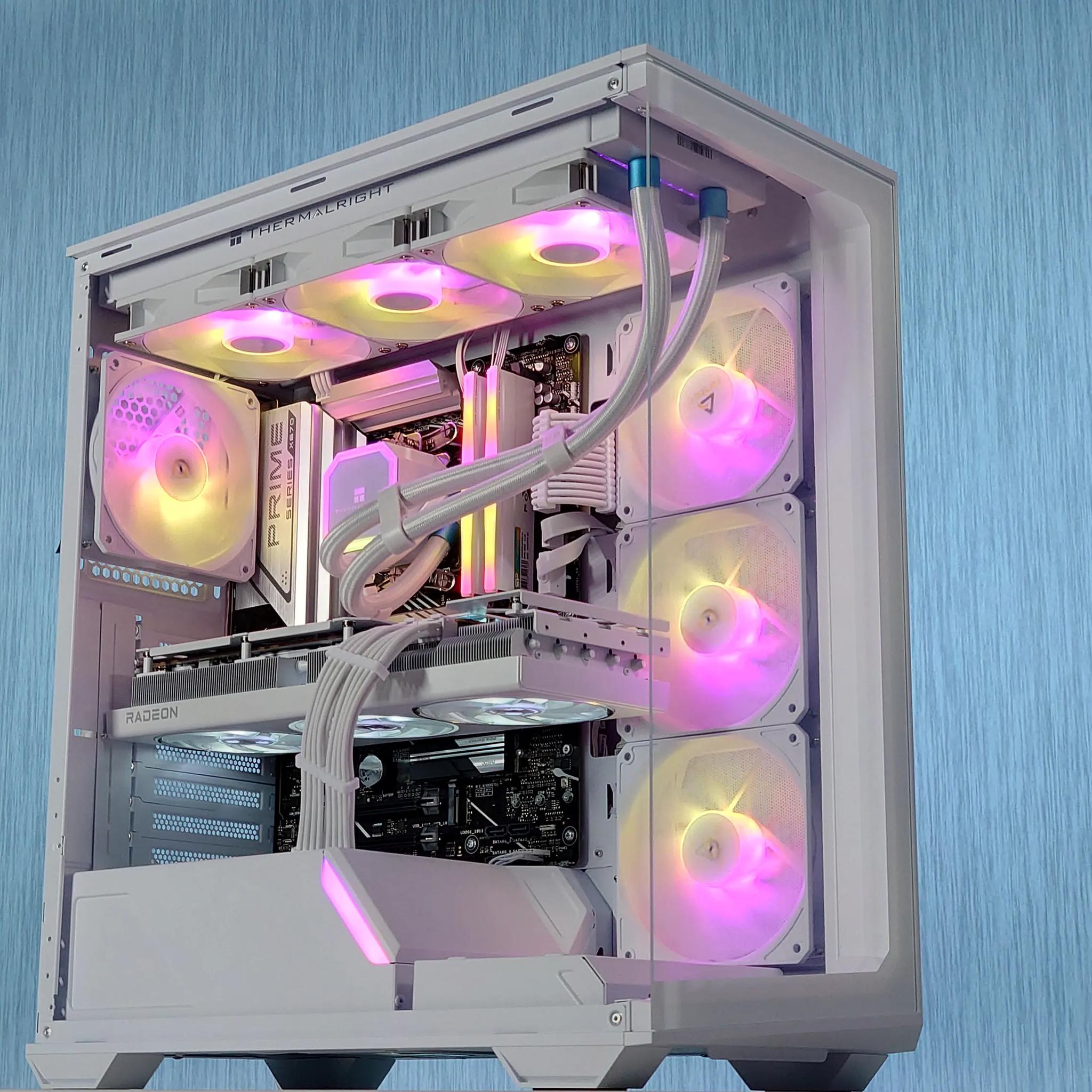 🧊❄️Icy Frost  Gaming PC🌬️AMD RX 7800 XT 16GB❄️AMD Ryzen 7 7700❄️32GB DDR5❄️1TB NVME