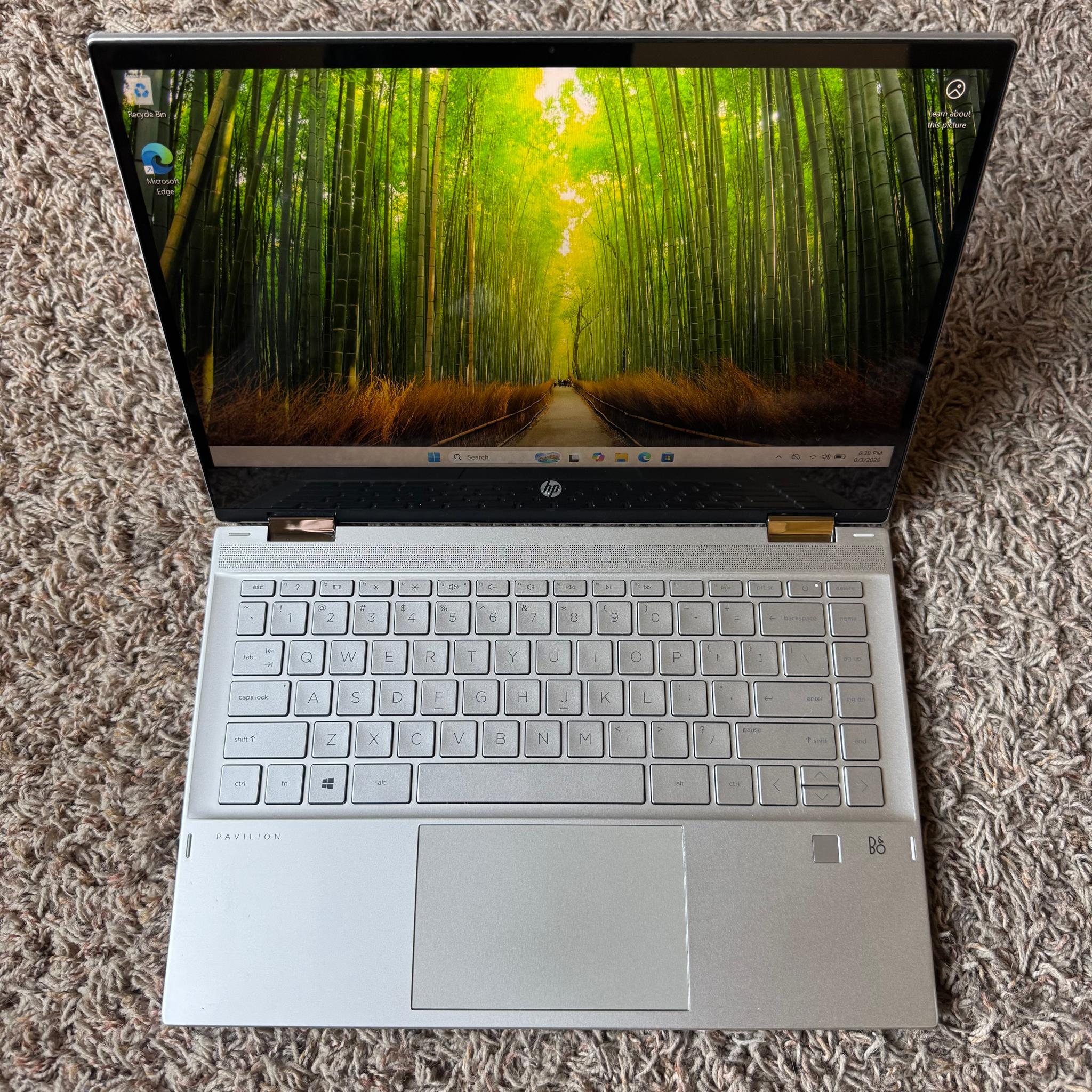 Hp pavilion x360 convertible 14 inch Intel i5 11th gen 8GB ddr4 ram, 256gb ssd storage, touch screen