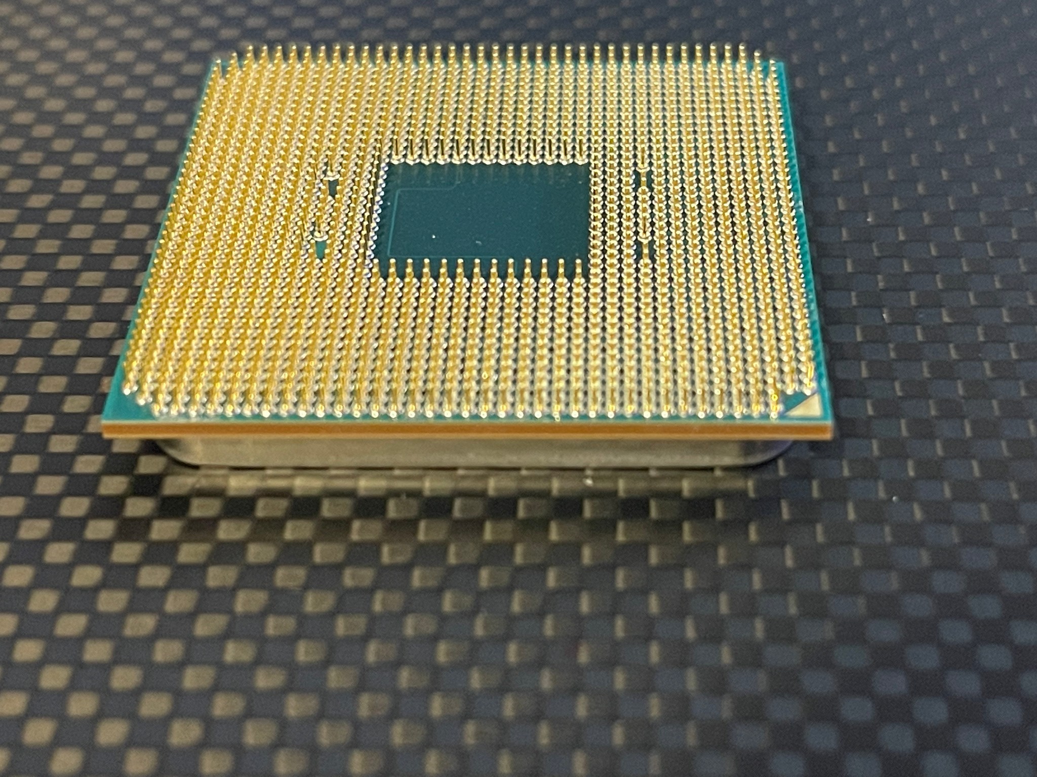 Used, AMD Ryzen 3 3200G with cooler and box