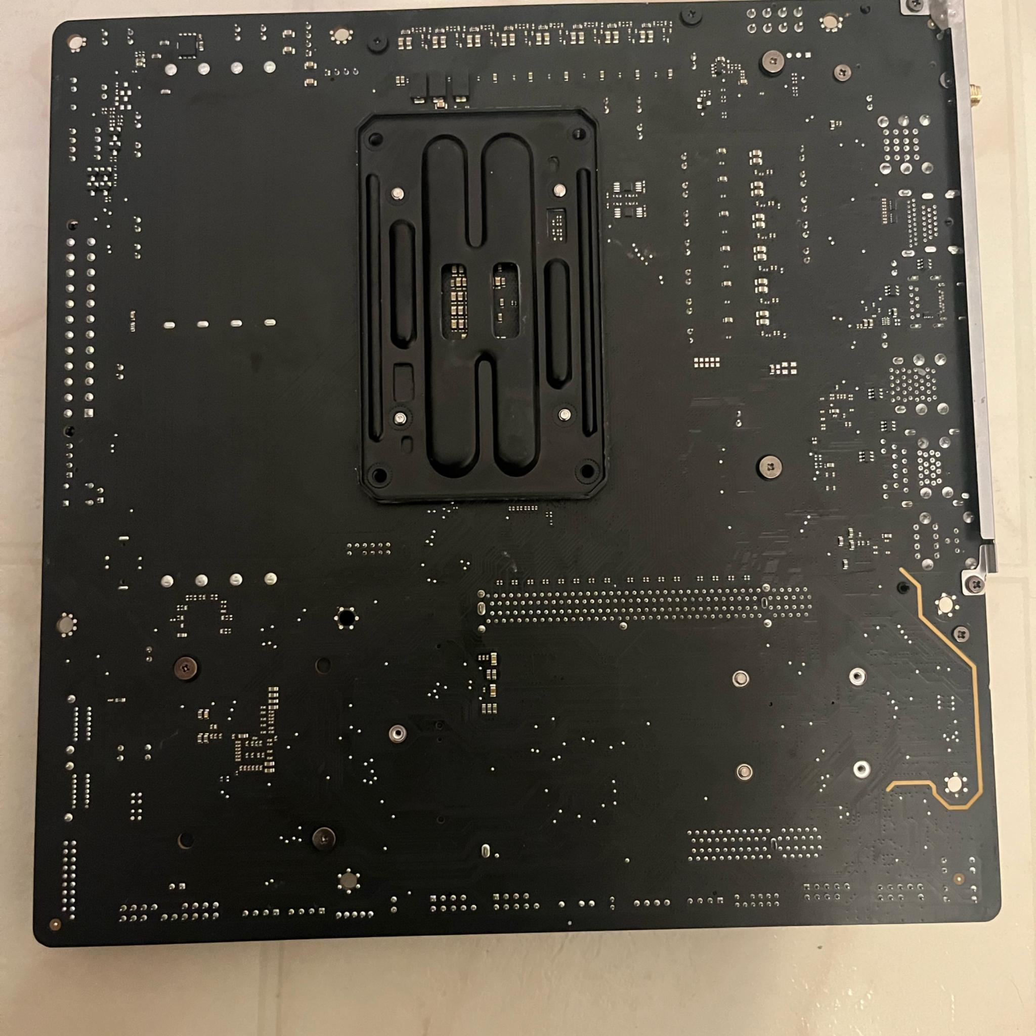GIGABYTE B650M AORUS Elite AX (AM5/ LGA 1718/Micro-ATX/ DDR5/ 2* M.2/ PCIe 5.0)