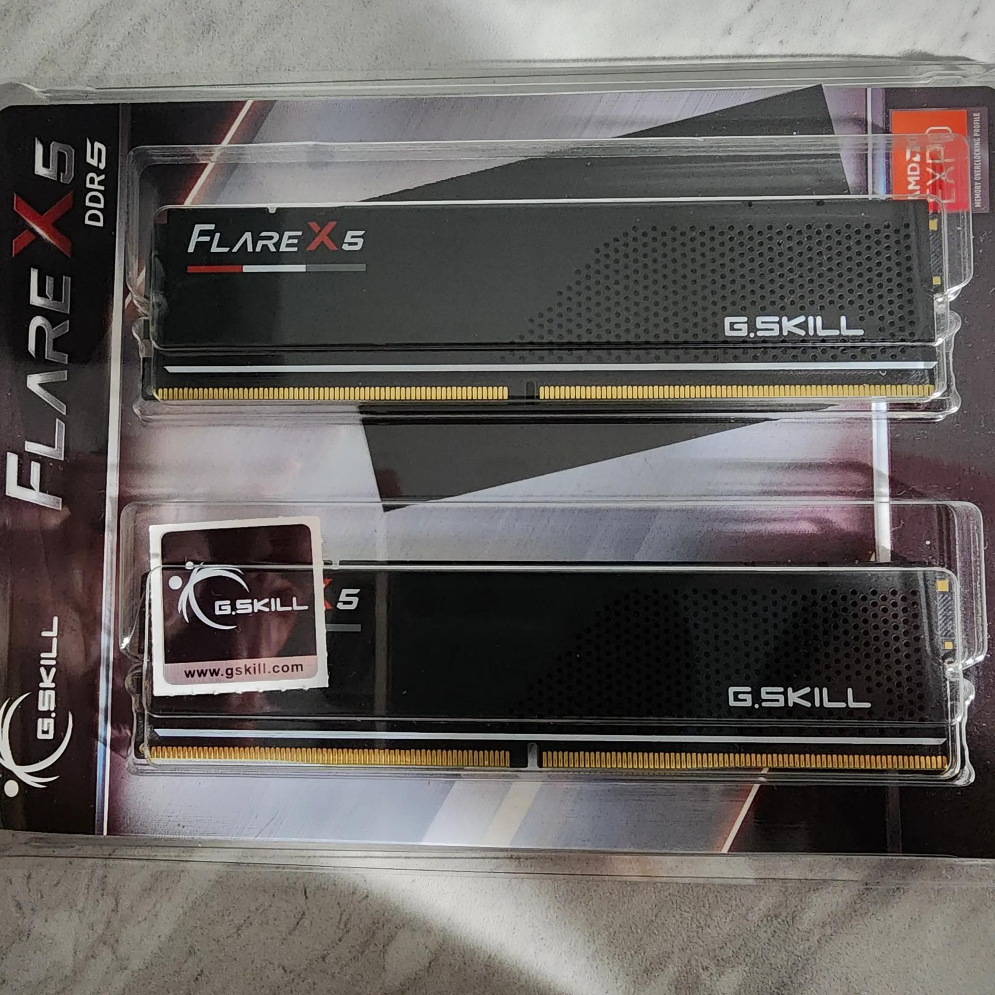 Gigabyte Auros B650 Elite AX Ice, ryzen 9700x, 32gb Gskill DDR5 6000 MHz combo