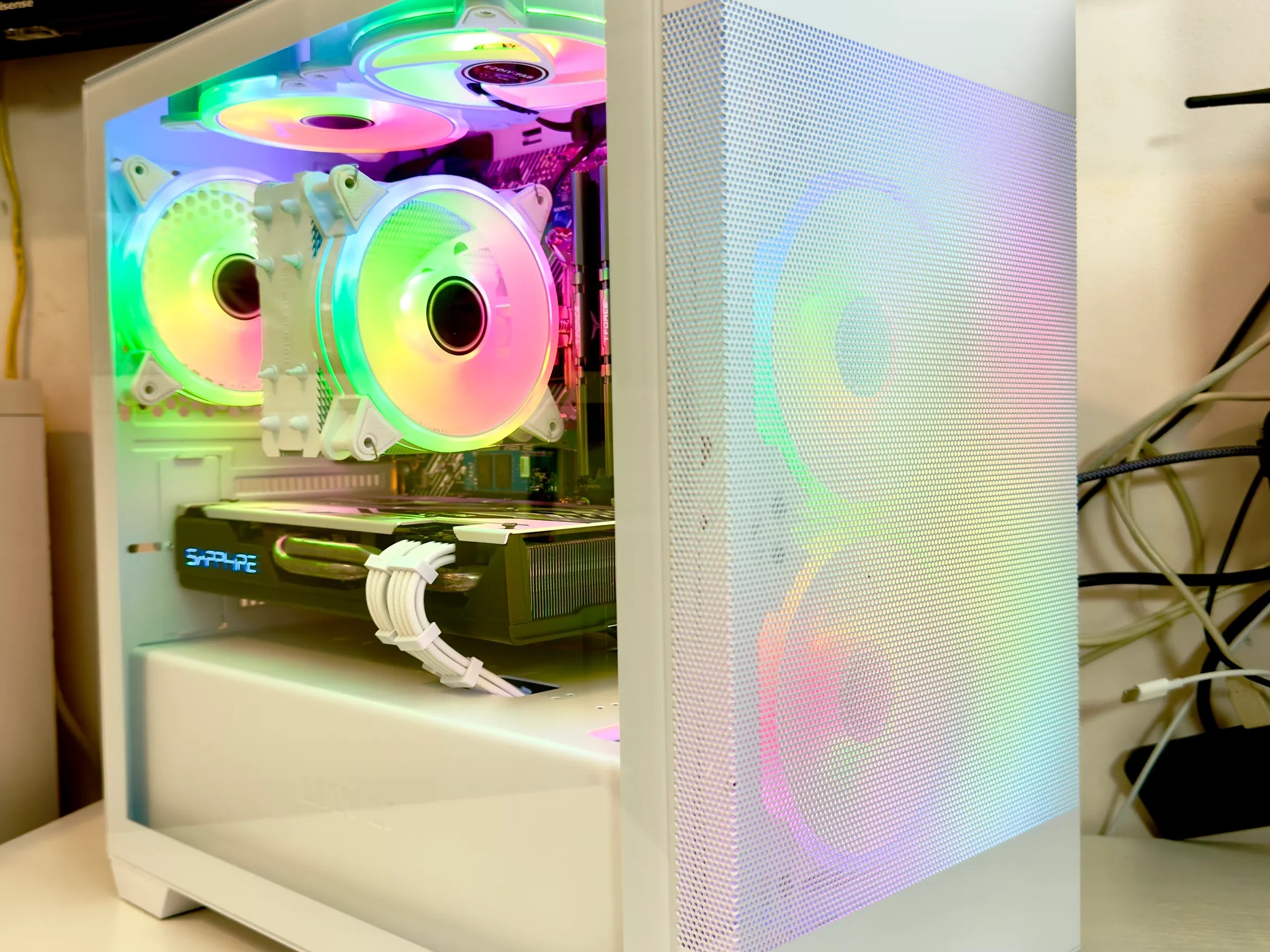 RX 570 8GB | Ryzen 7 3700x | 16GB DDR4 | 500GB NVMe