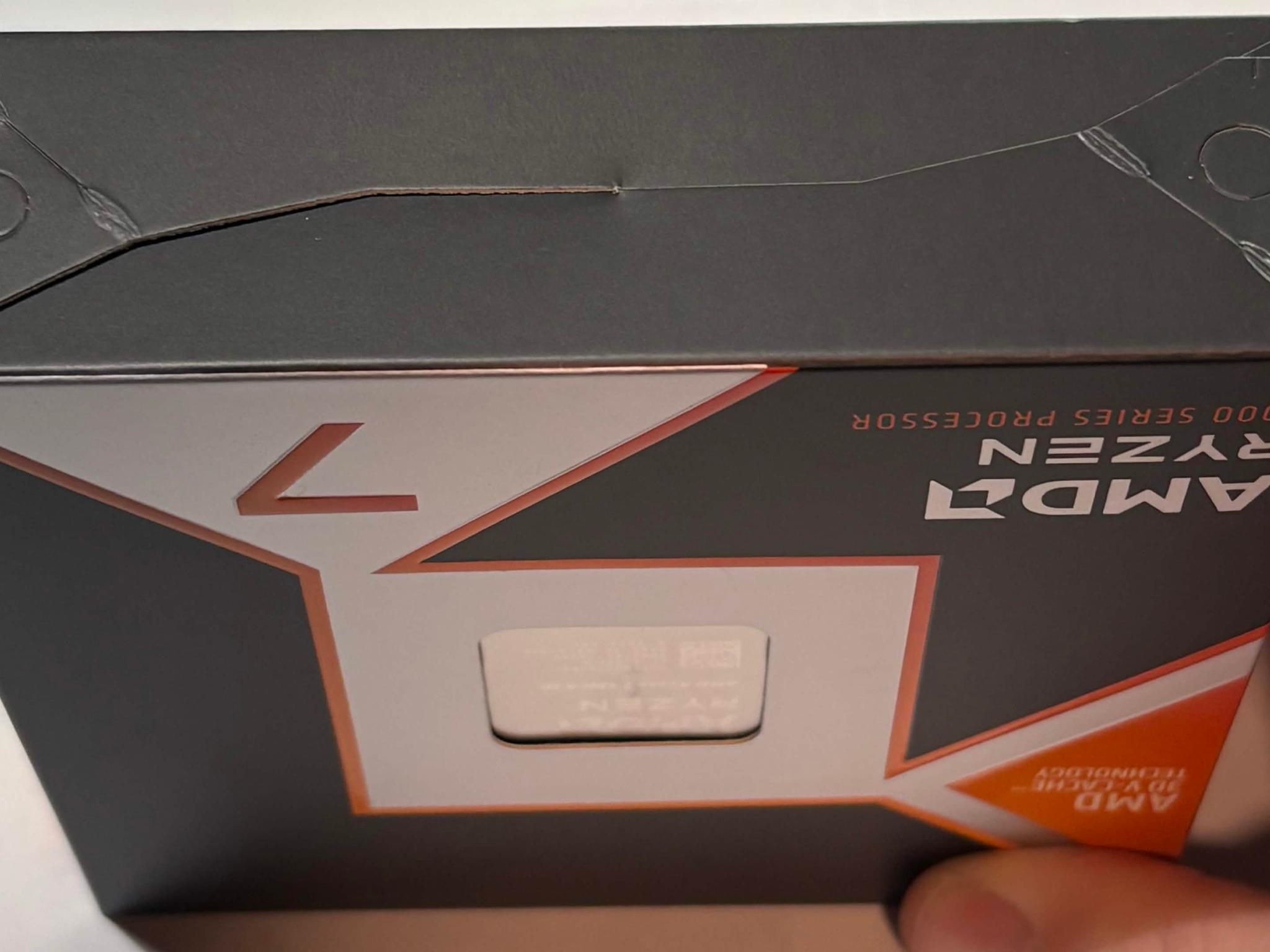 AMD Ryzen 7 9800X3D - Image 4
