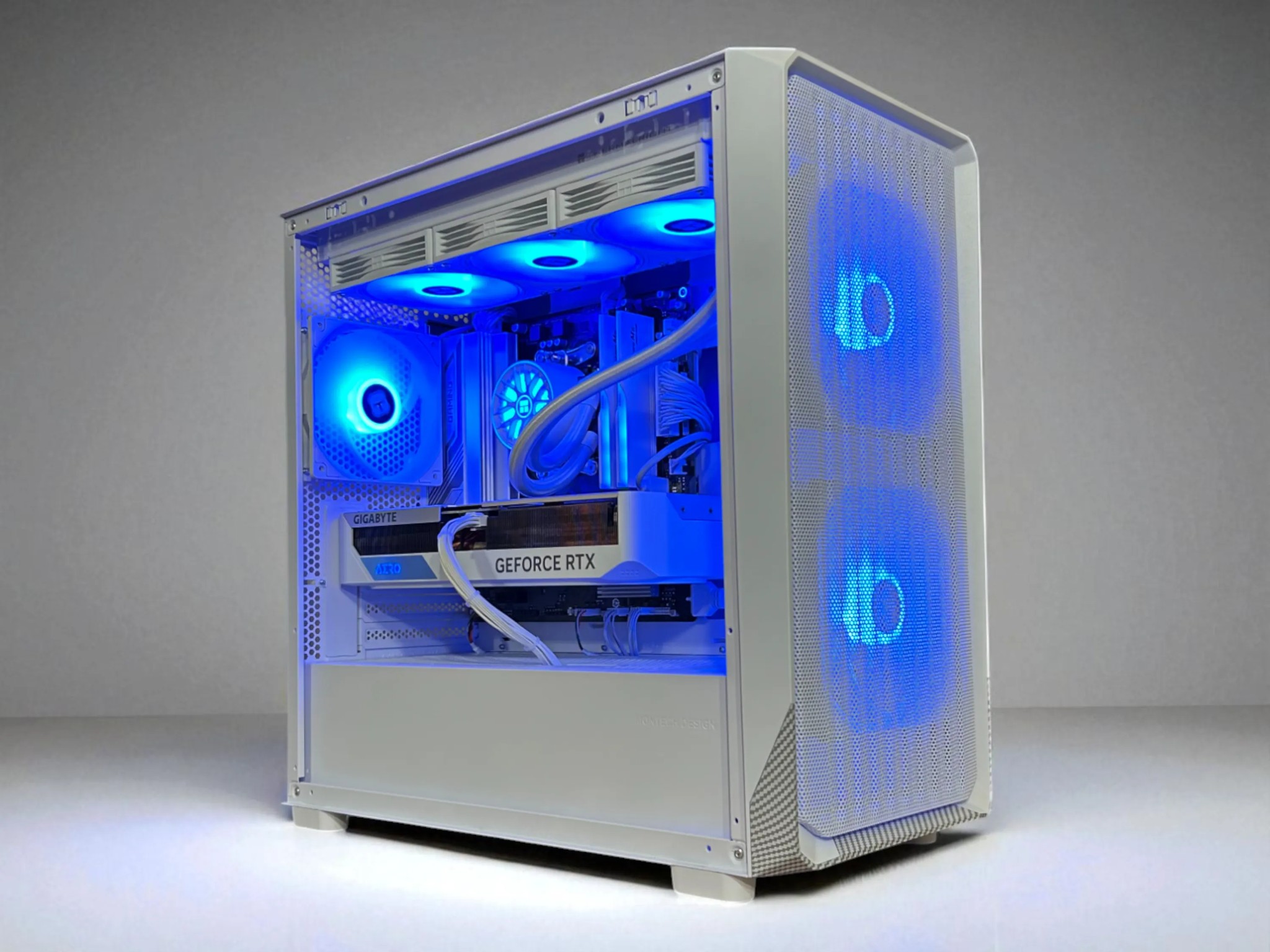 *CYBER MONDAY SALE* RTX 4070 Super 12GB | Ryzen 5 9600X | 32GB DDR5 | 1TB NVMe | The Aviator Elite